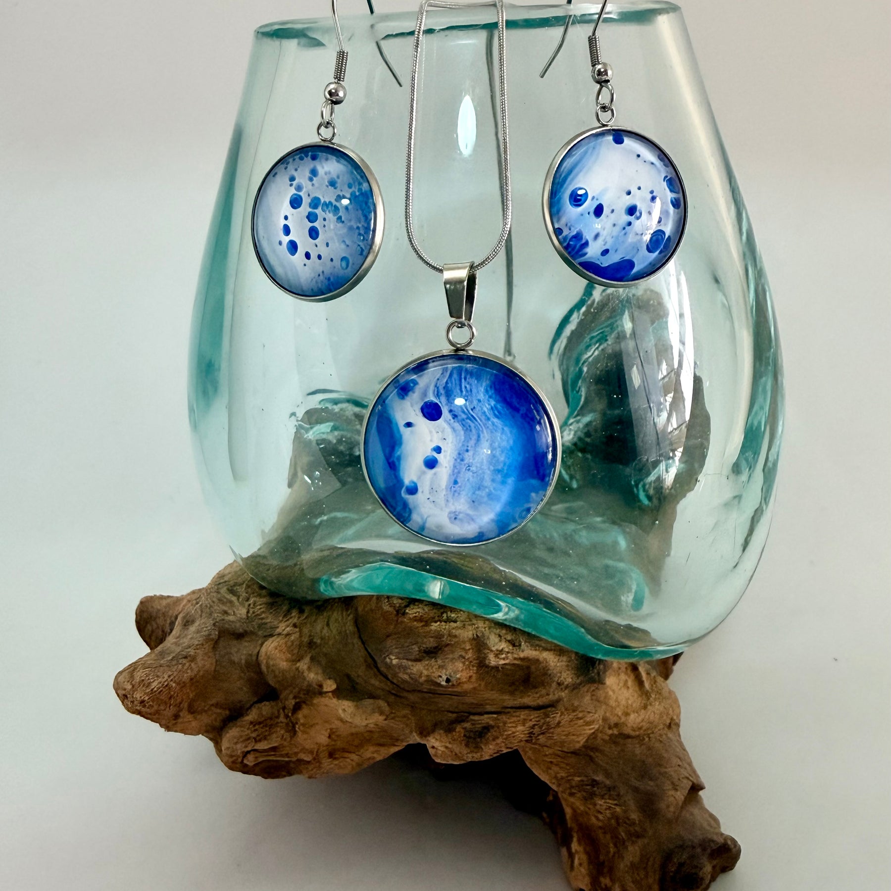 Hand-Painted Acrylic Cell Art Jewellery Set