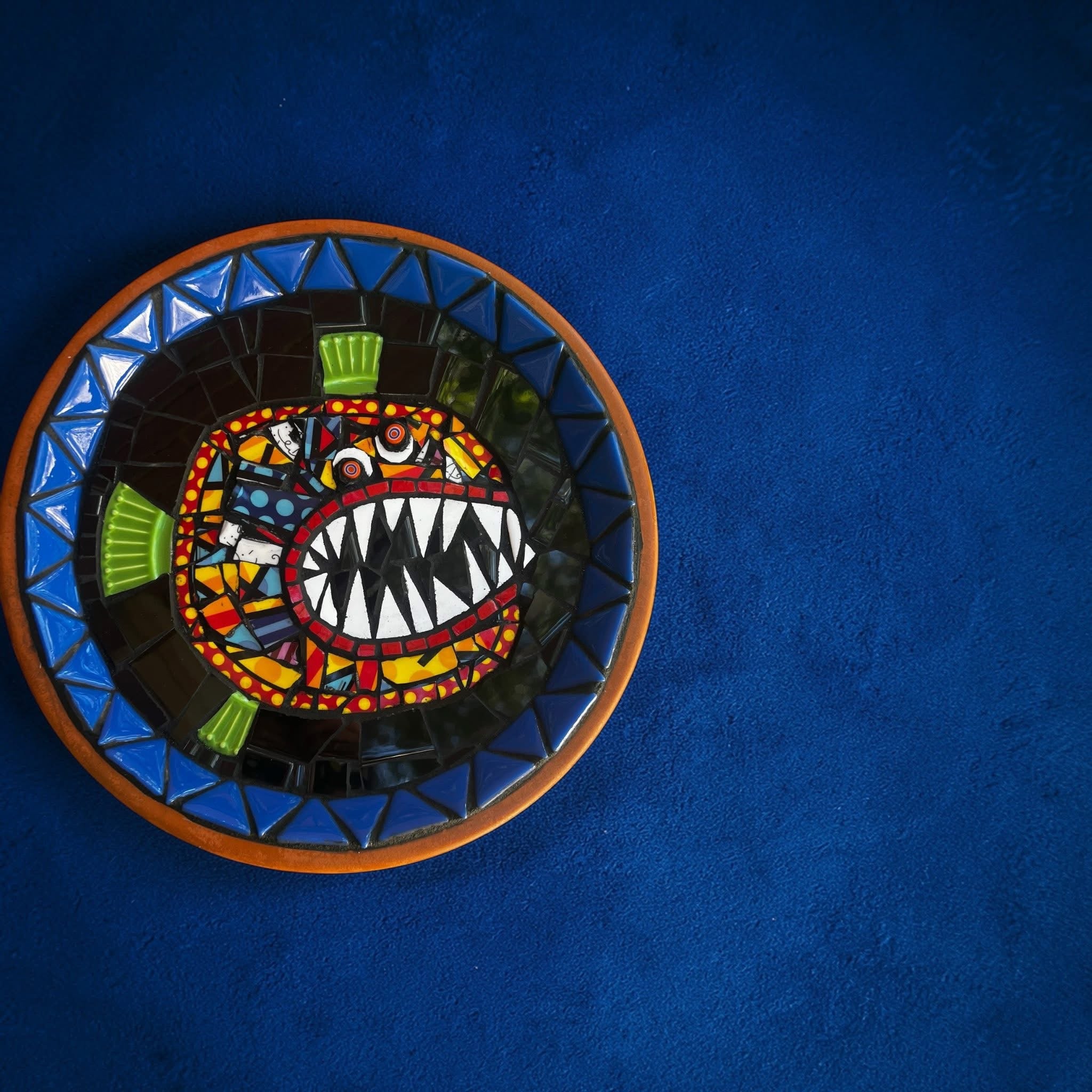 Mosaic Birdbaths ‘ Crazed Fishies ‘.