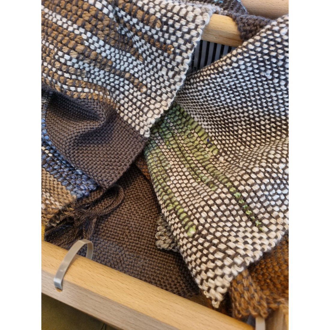 'Kookaburra' handwoven wool scarf