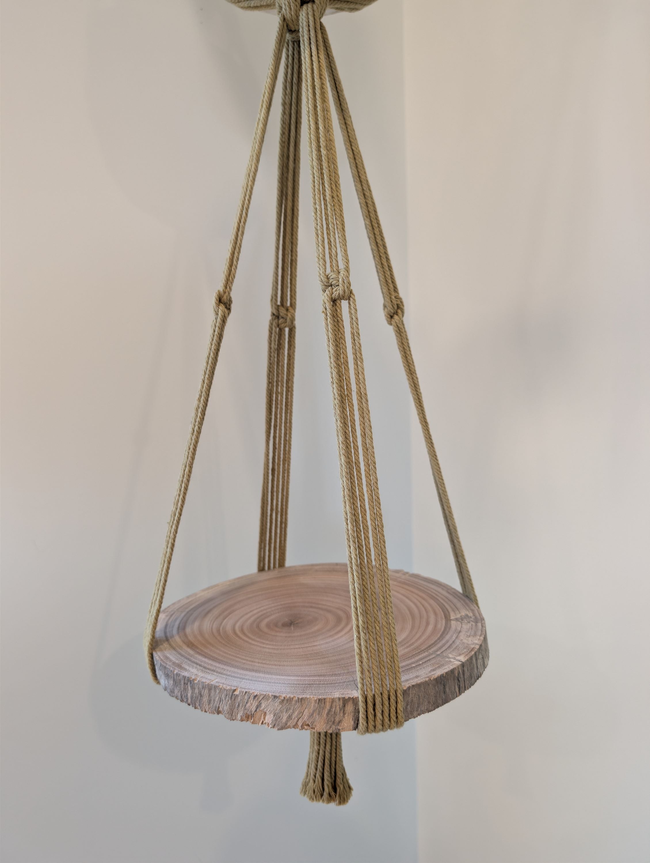 Macrame Plant Hanger - KIRALYNO with Sugargum Décor Shelf