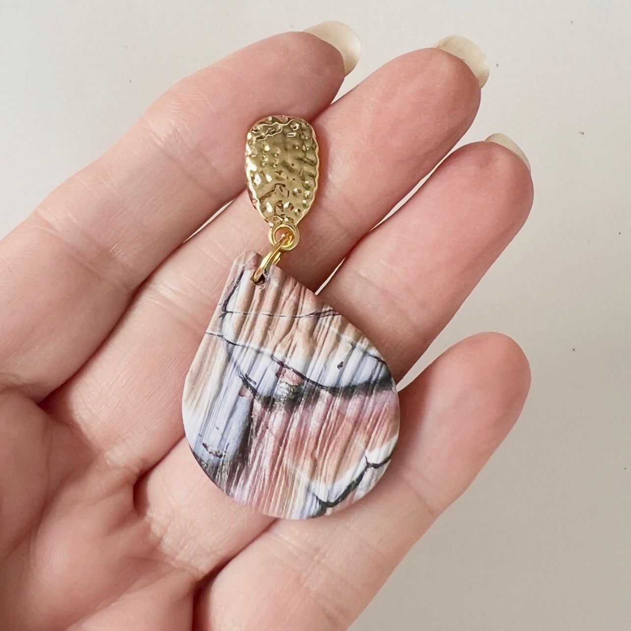 Earrings~Dangles~Teardrop~Textured