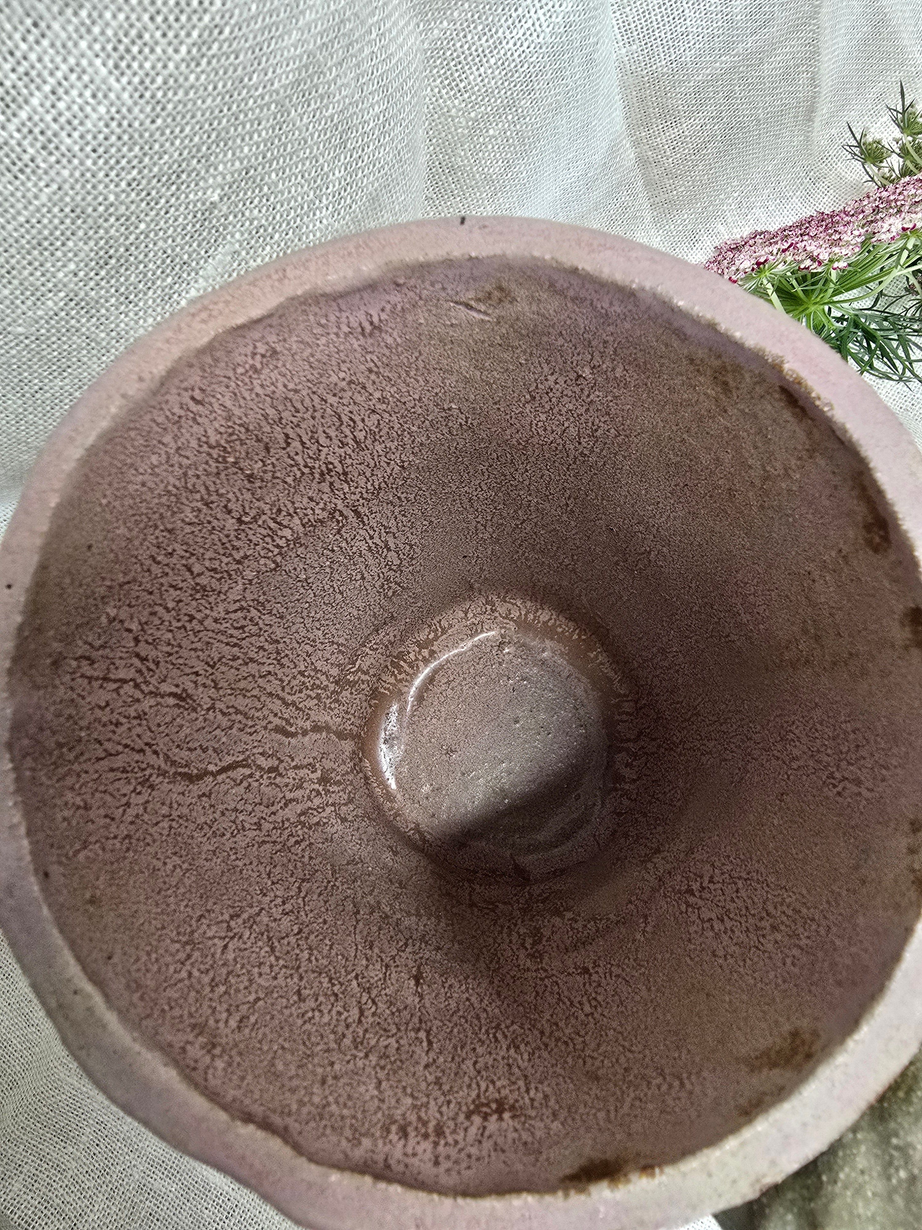 Large vase with big flower