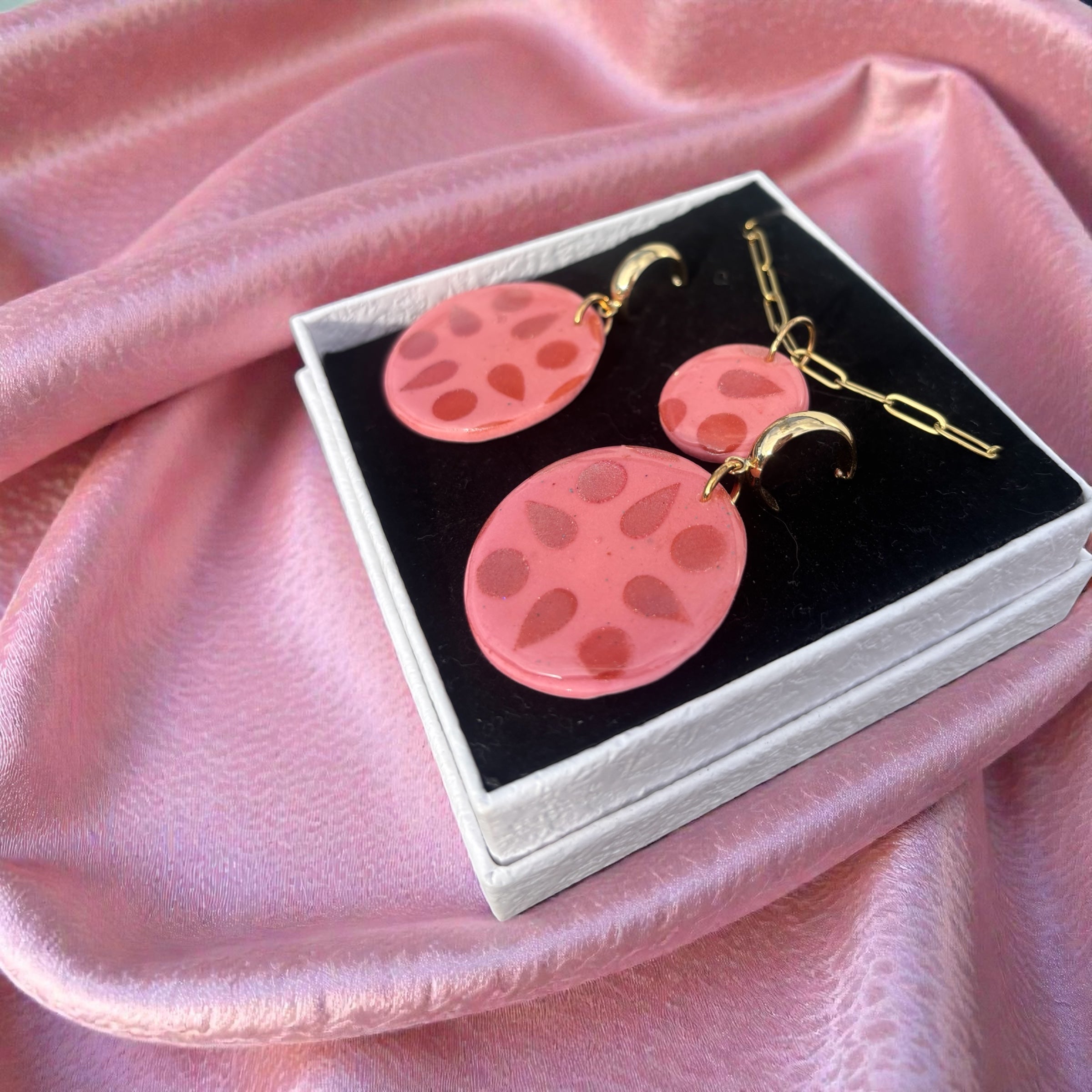 Tasmanian Derwent Blush Set