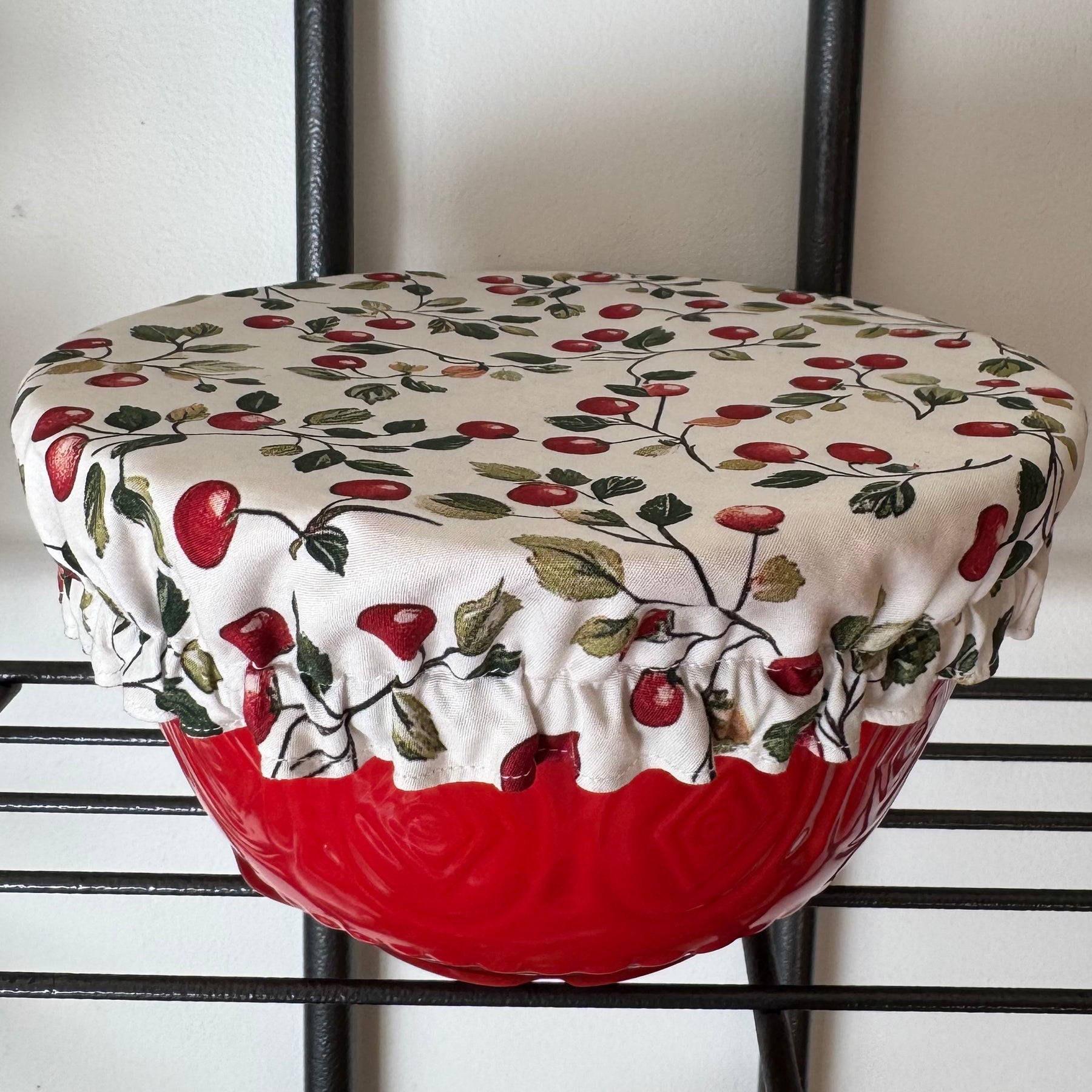 Christmas & Cherries Reversible Bowl Cover