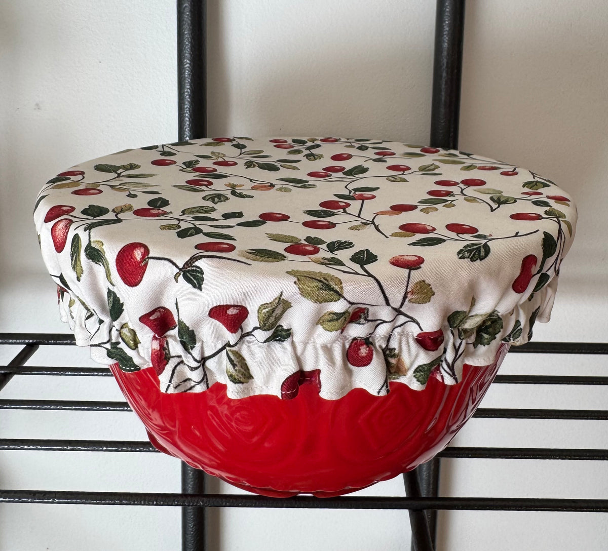 Christmas & Cherries Reversible Bowl Cover