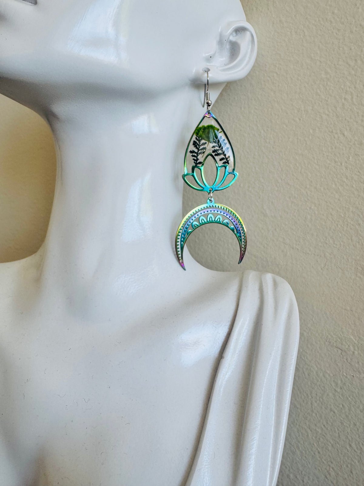 Iridescent rainbow resin earrings with pressed flowers