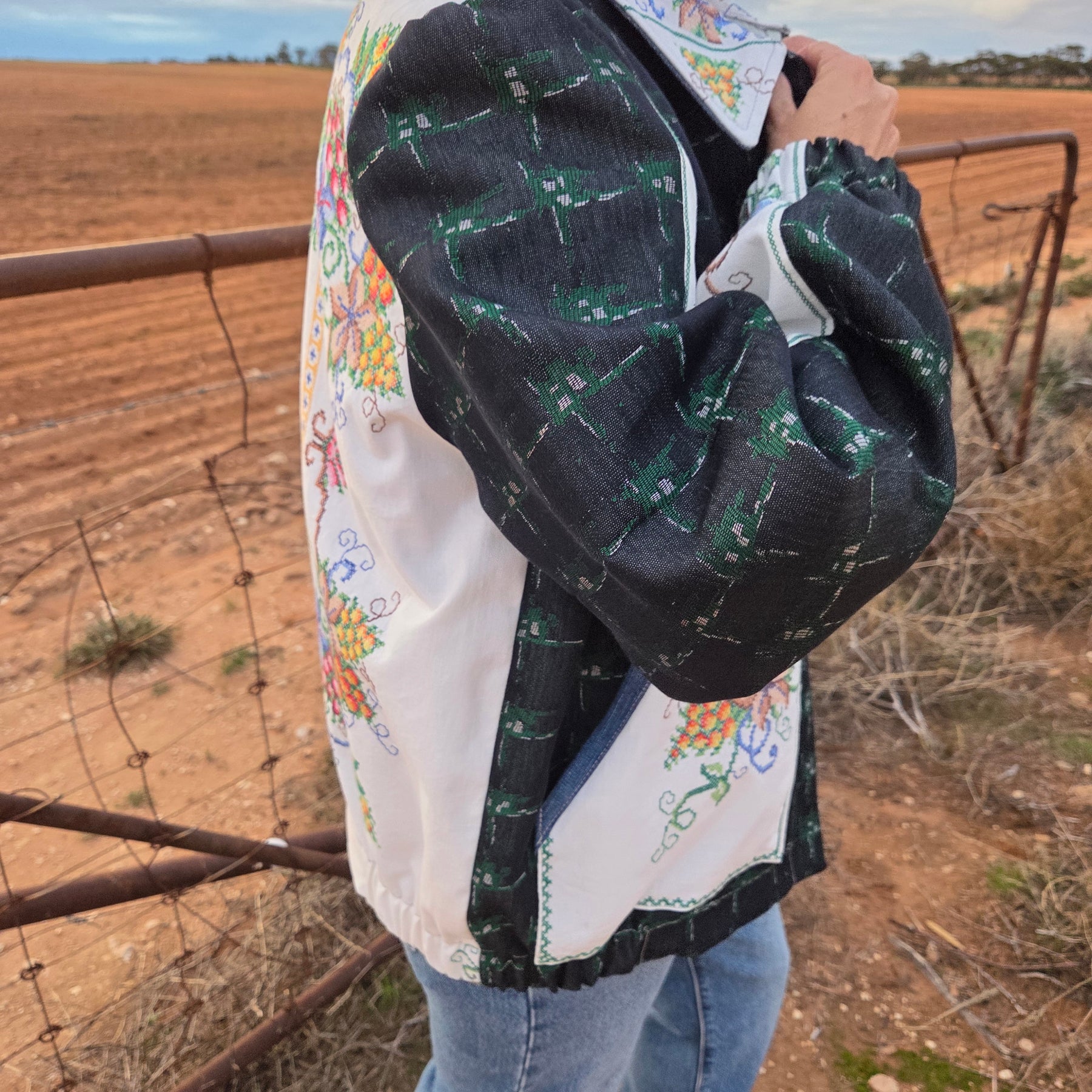 On the Vine - Denim Bomber jacket - L/XL