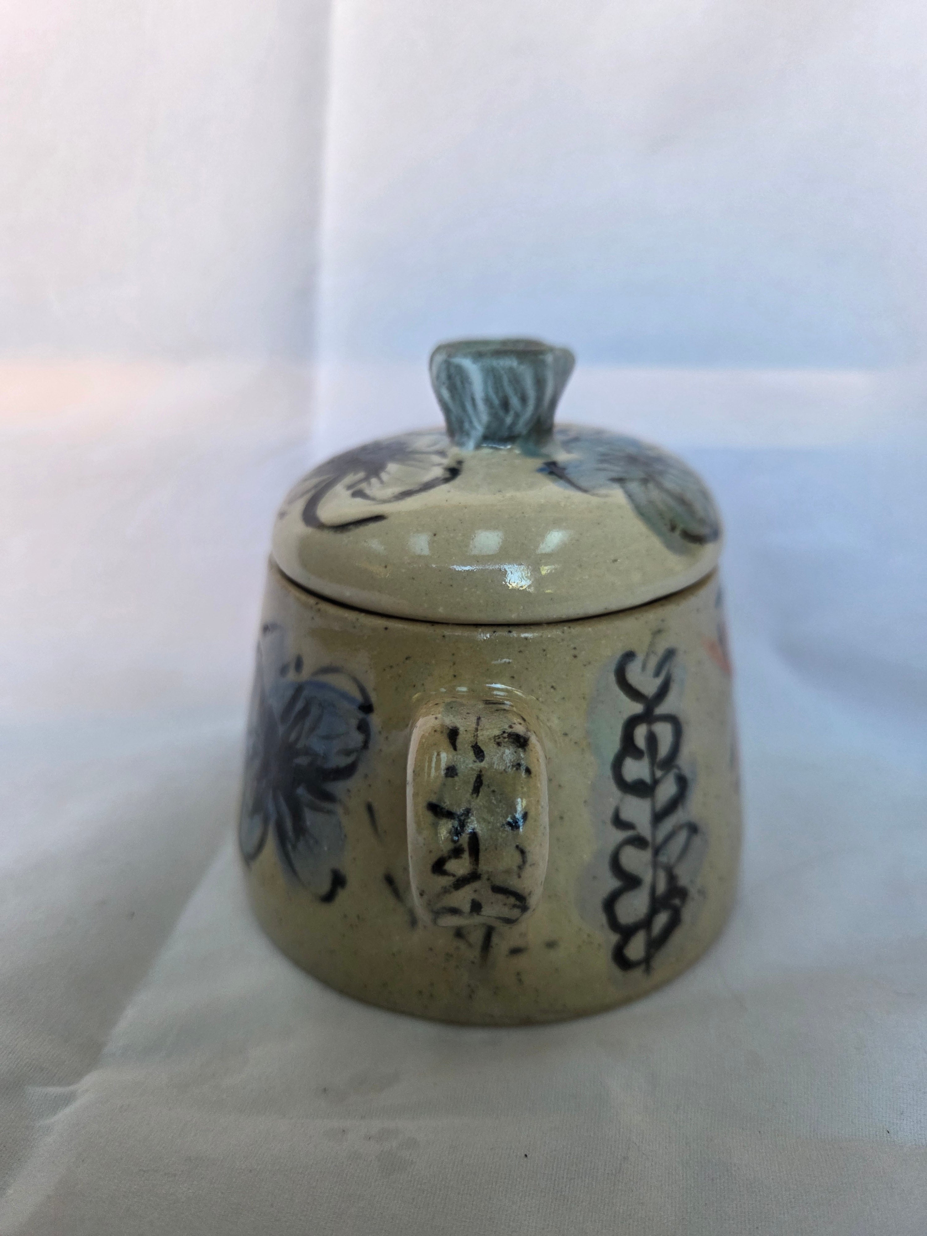 Small Japanese inspired ceramic One cup tea pot. Hand painted floral design. 10 x 9.5cm