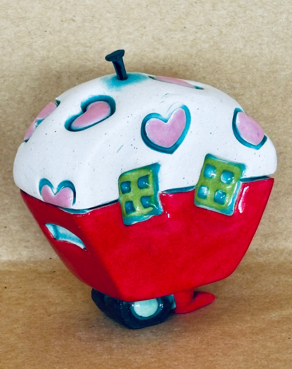 Small Retro Collectable Ceramic Caravan 14