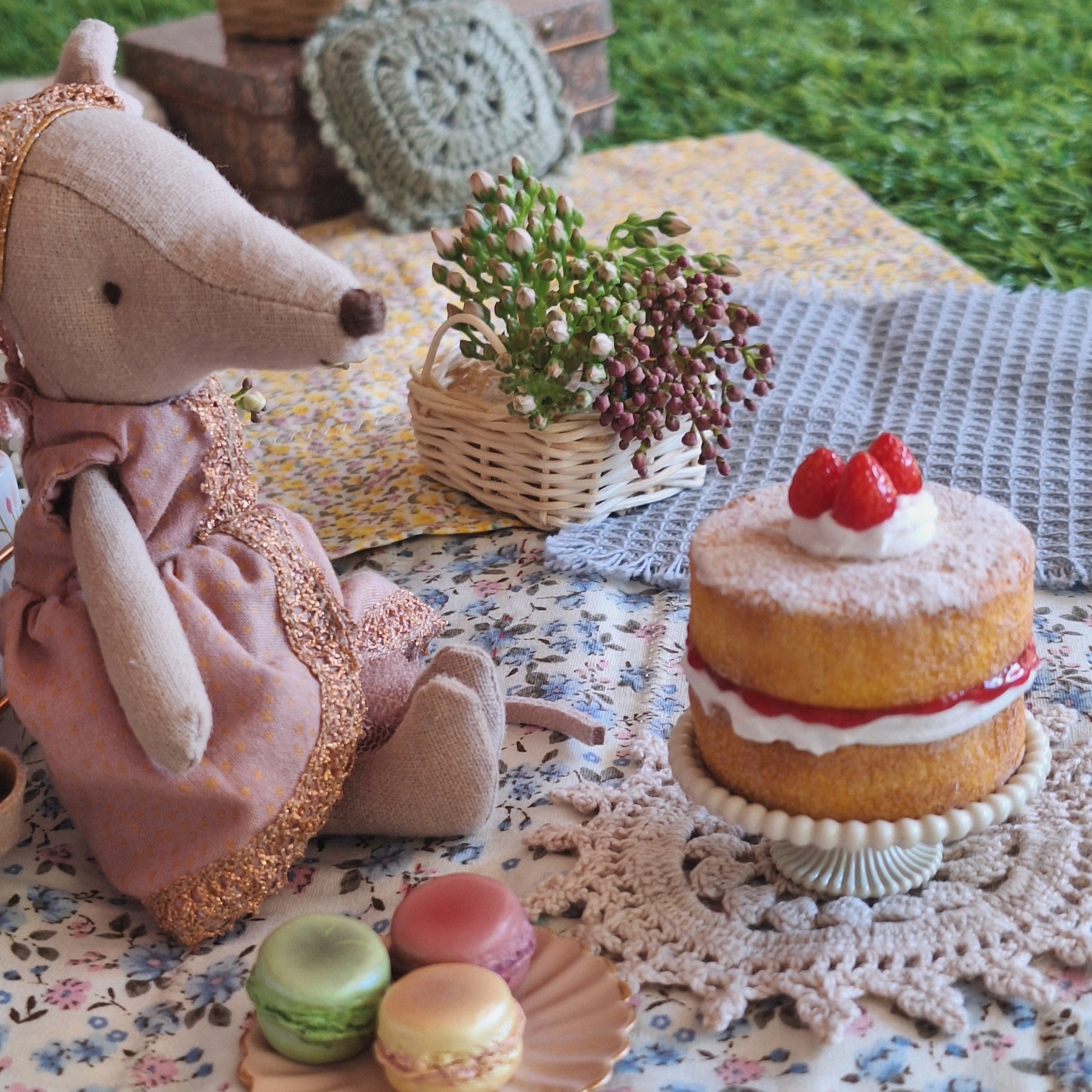 Victoria Sponge Cake (with mini crochet doily)