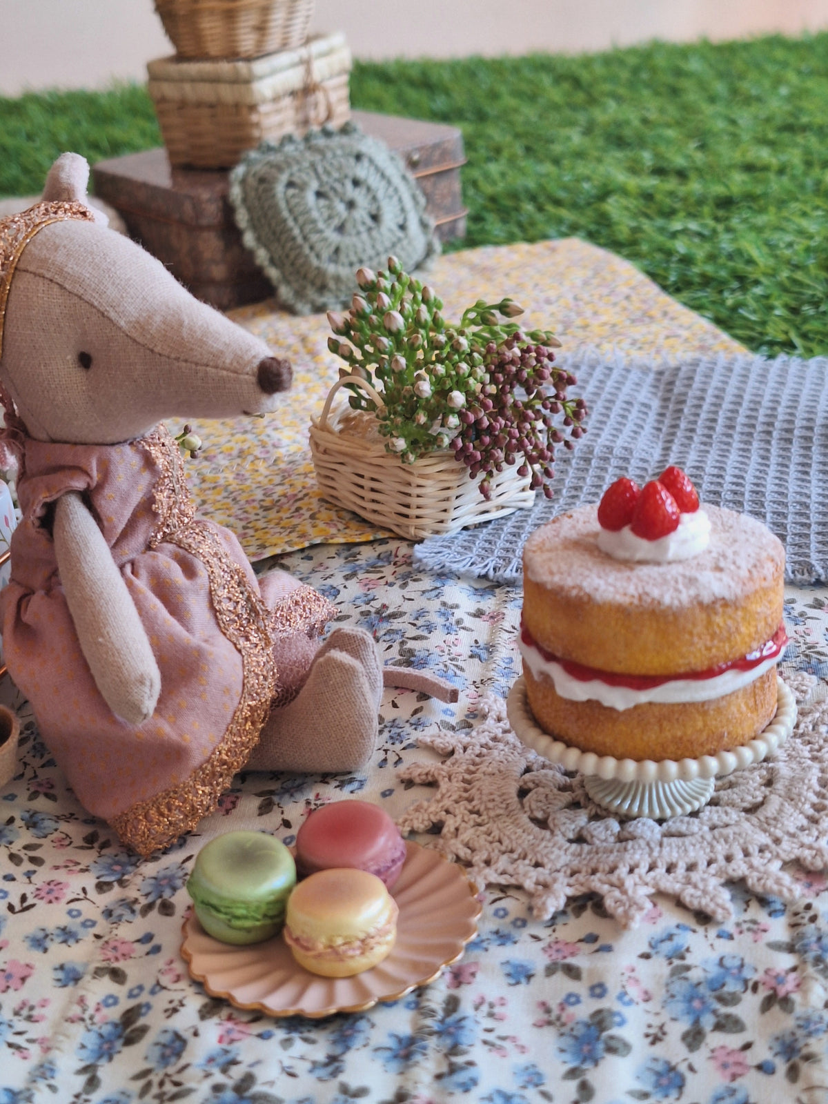 Victoria Sponge Cake (with mini crochet doily)