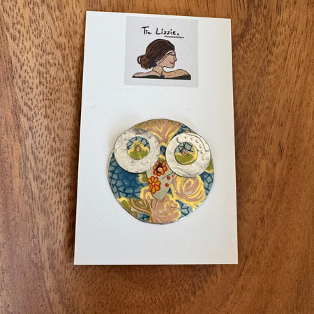 Tin Wise Owl Brooch