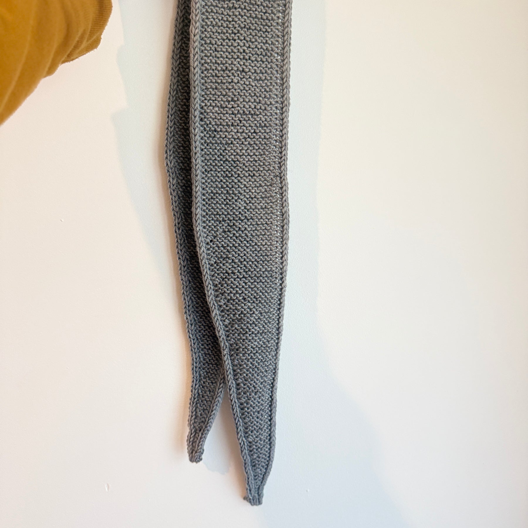 Knitted sophie scarf in grey