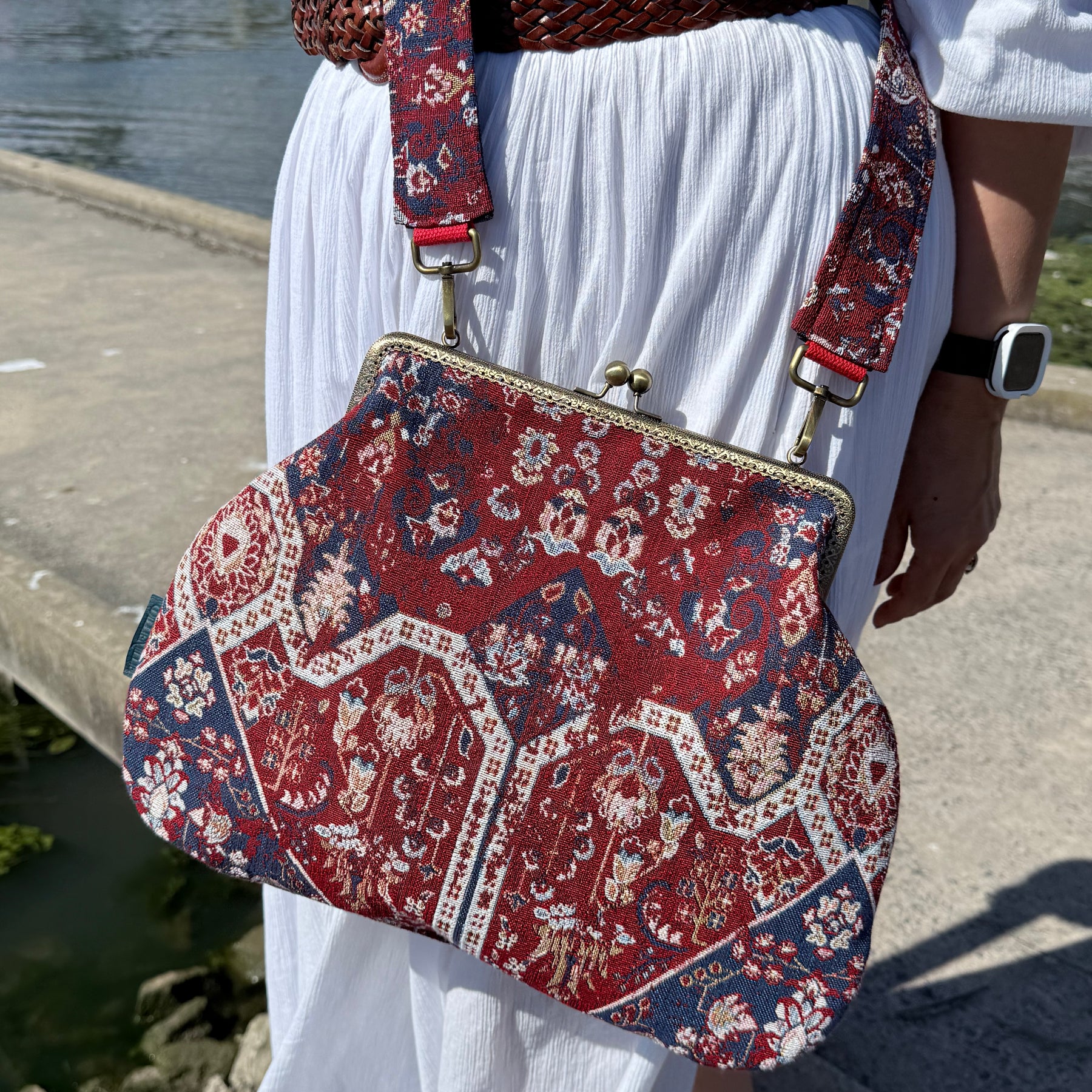‘Carpet bag’ metal frame oversized purse