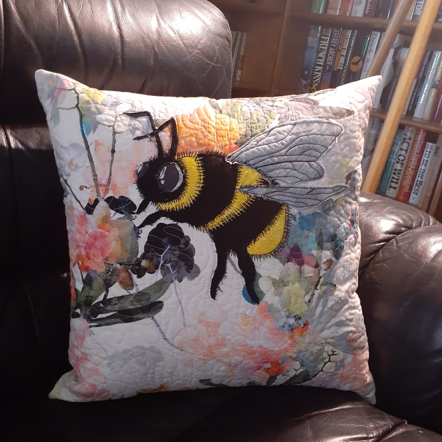 Little bumble bee cushion cover