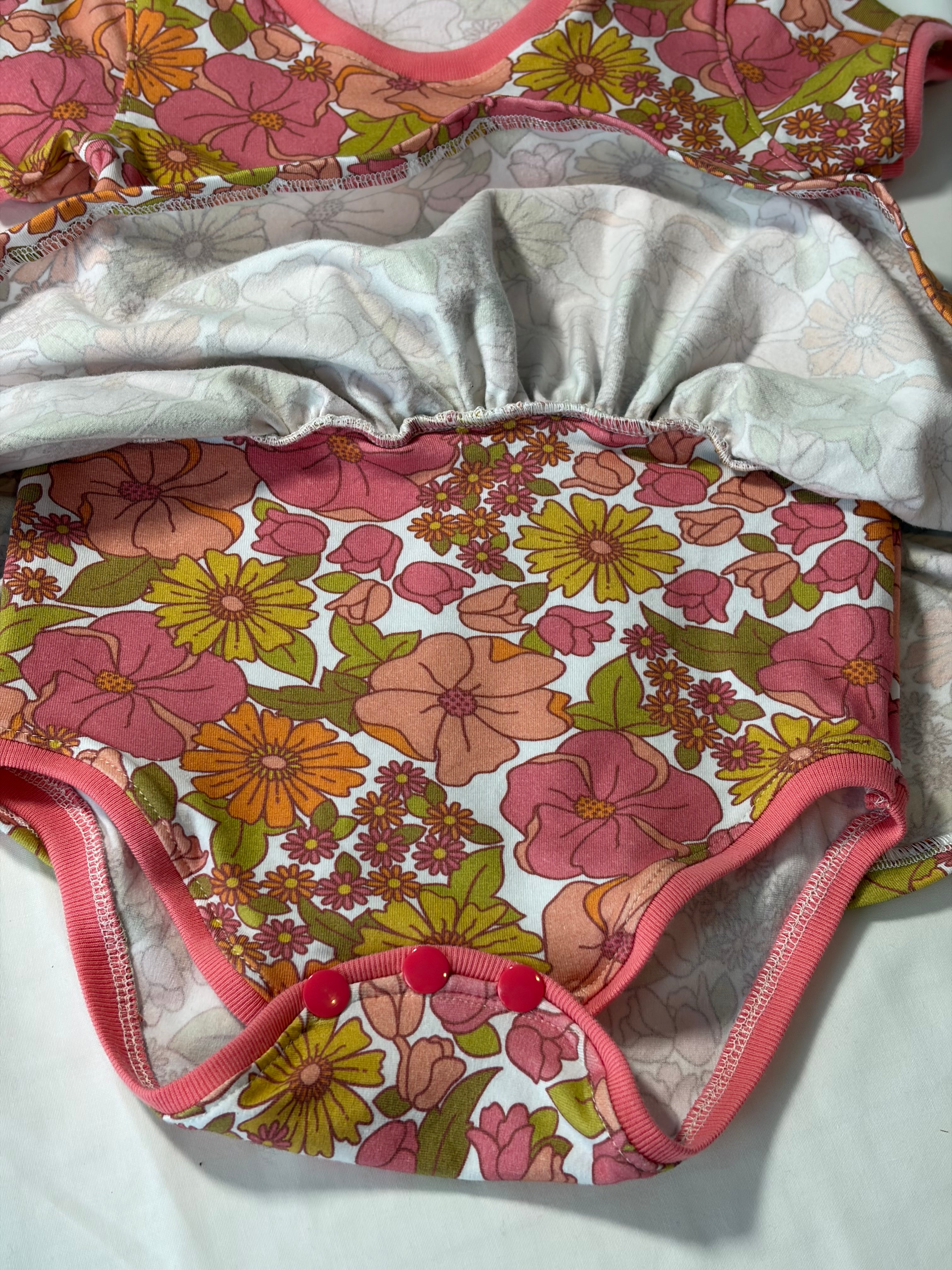 EOFY SALE VINTAGE FLORAL BODYSUIT DRESS 2-3 Yrs