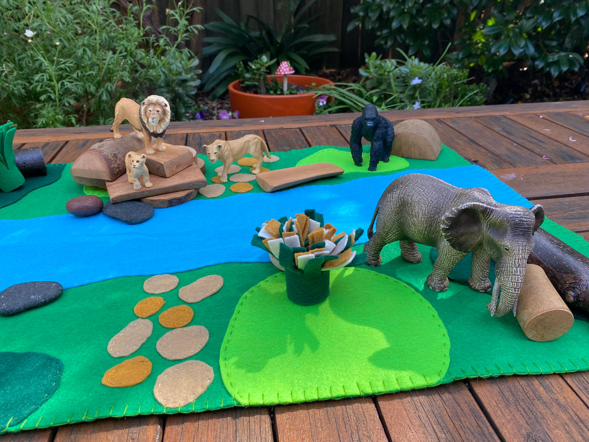 Play Felt Mat Large - Explore the outdoors #1