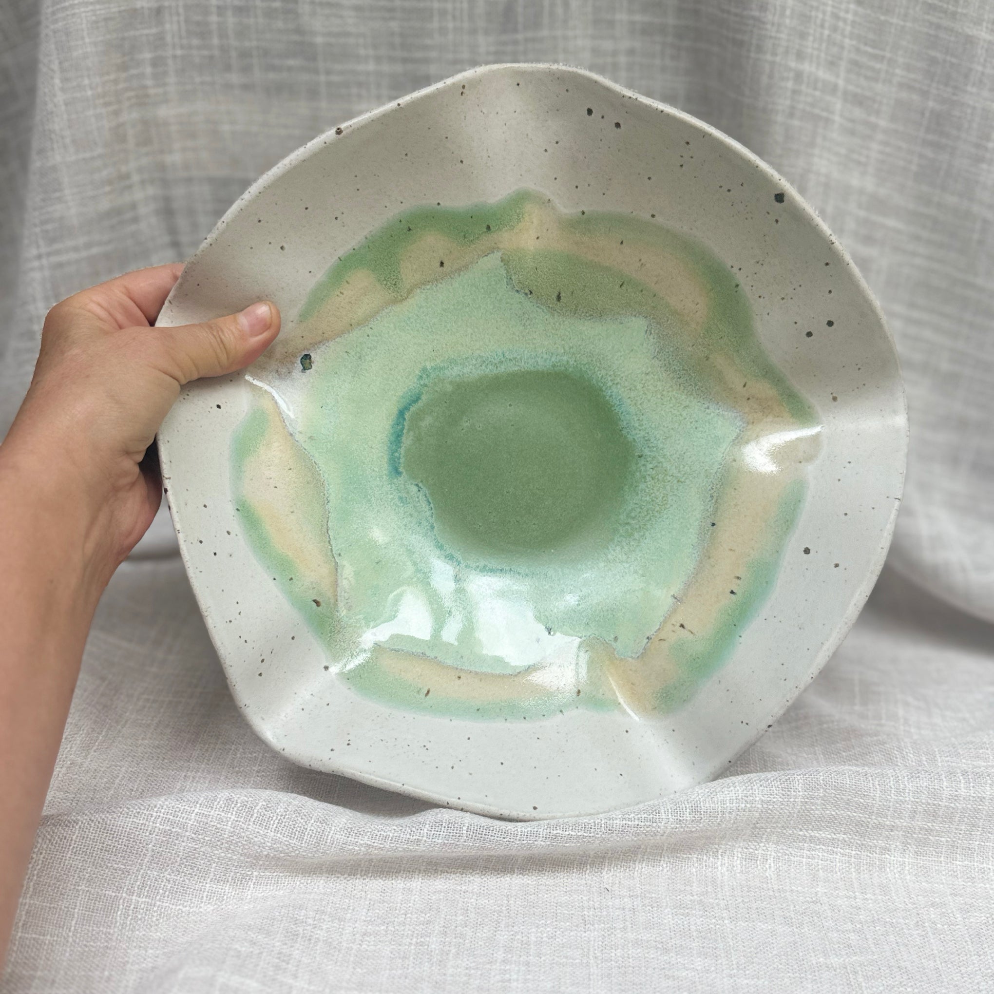 Ceramic Wave Bowl 26cm x 26cm