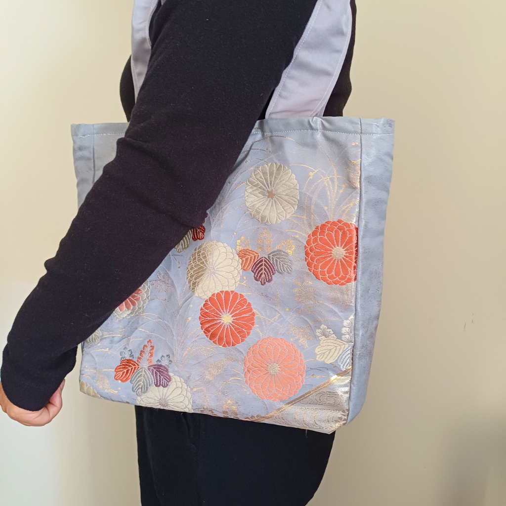 Kimono small Tote Bag - Grey