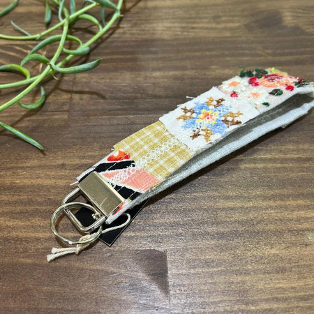 gorgeous scrappy patch vintage fabric keyring - violetclothing - free postage