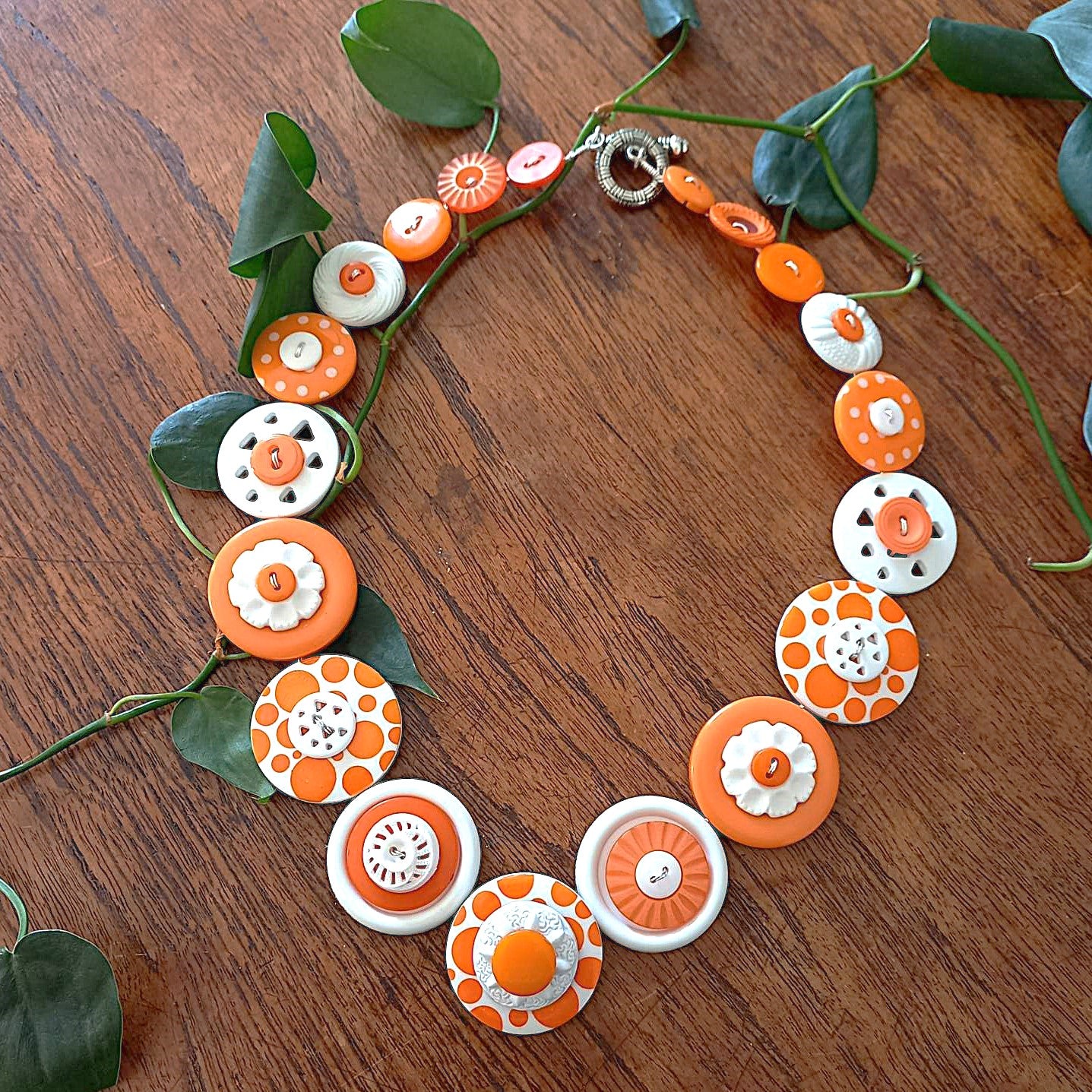 Orange bubbles necklace