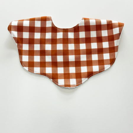 Rust gingham scalloped bib