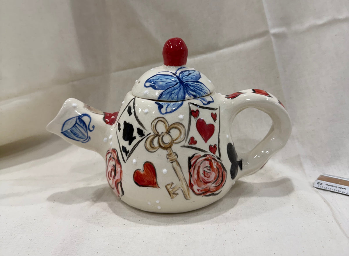 Alice in Wonderland Tea Pot