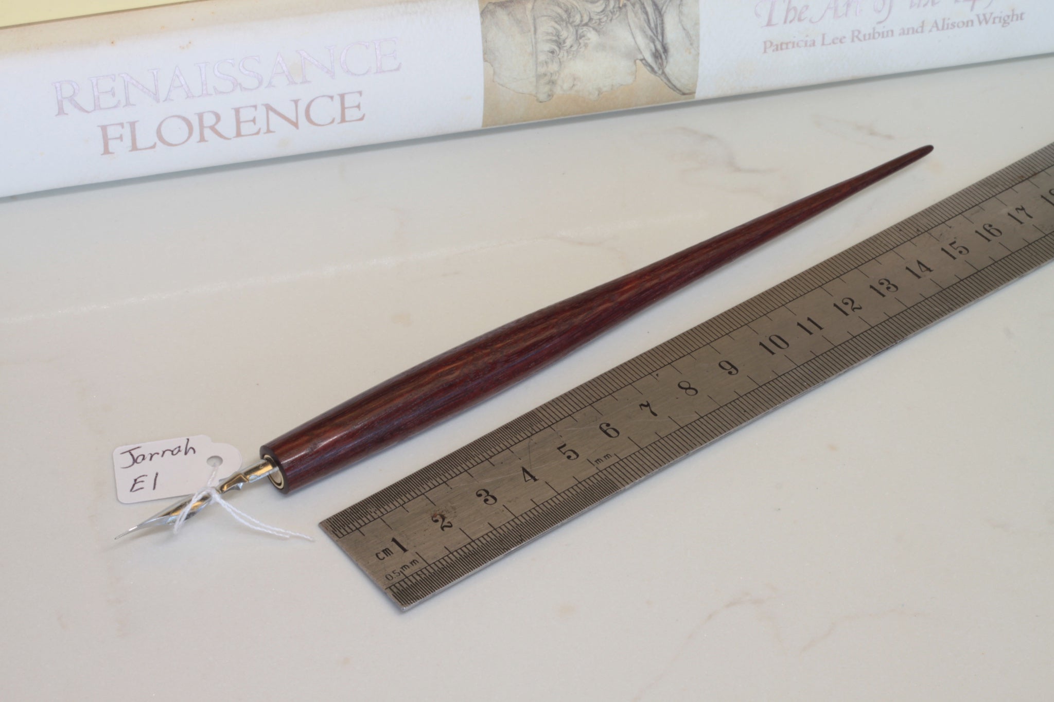 JE1-Traditional Dip Pen in Jarrah