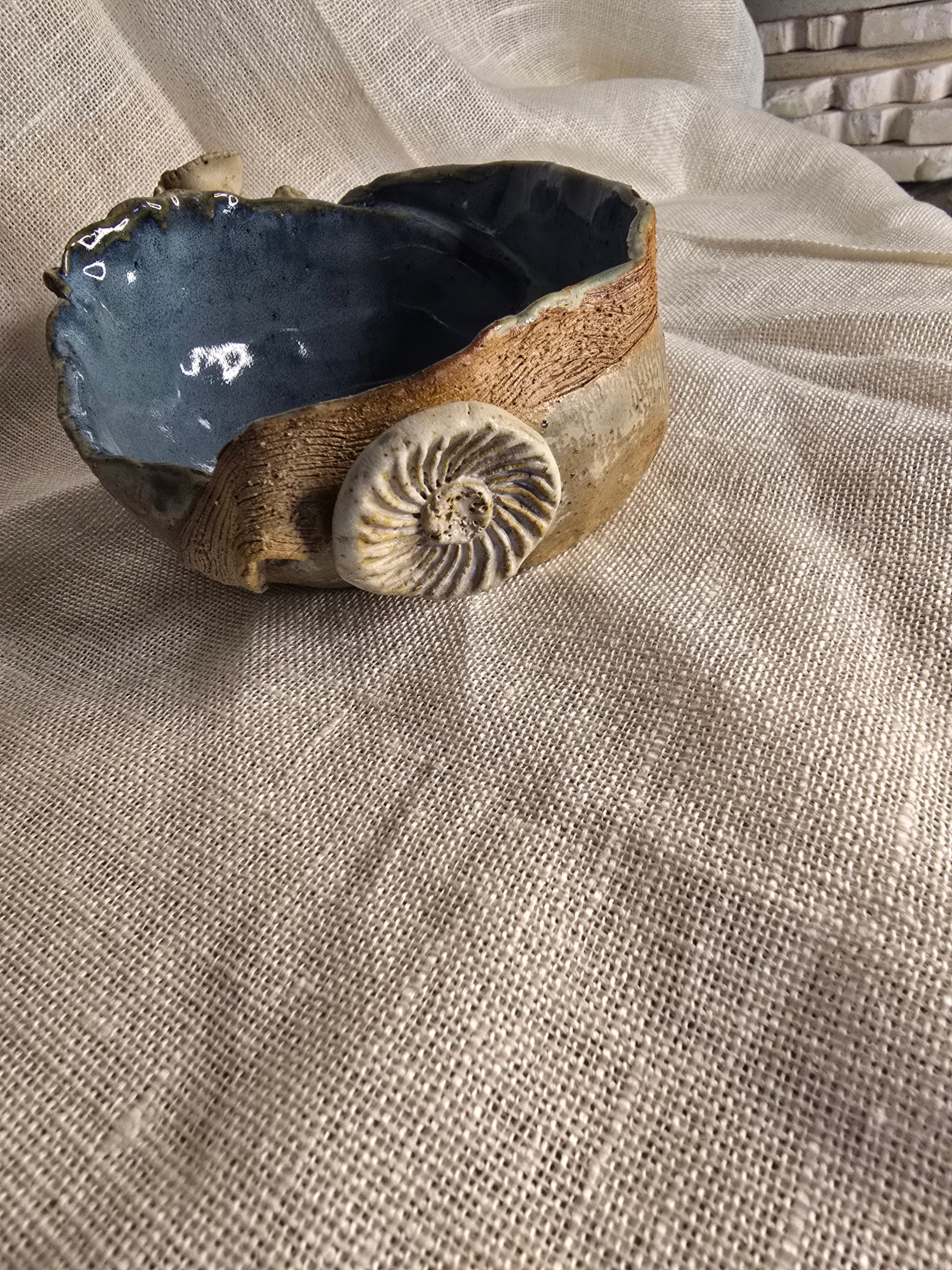 Pond bowl