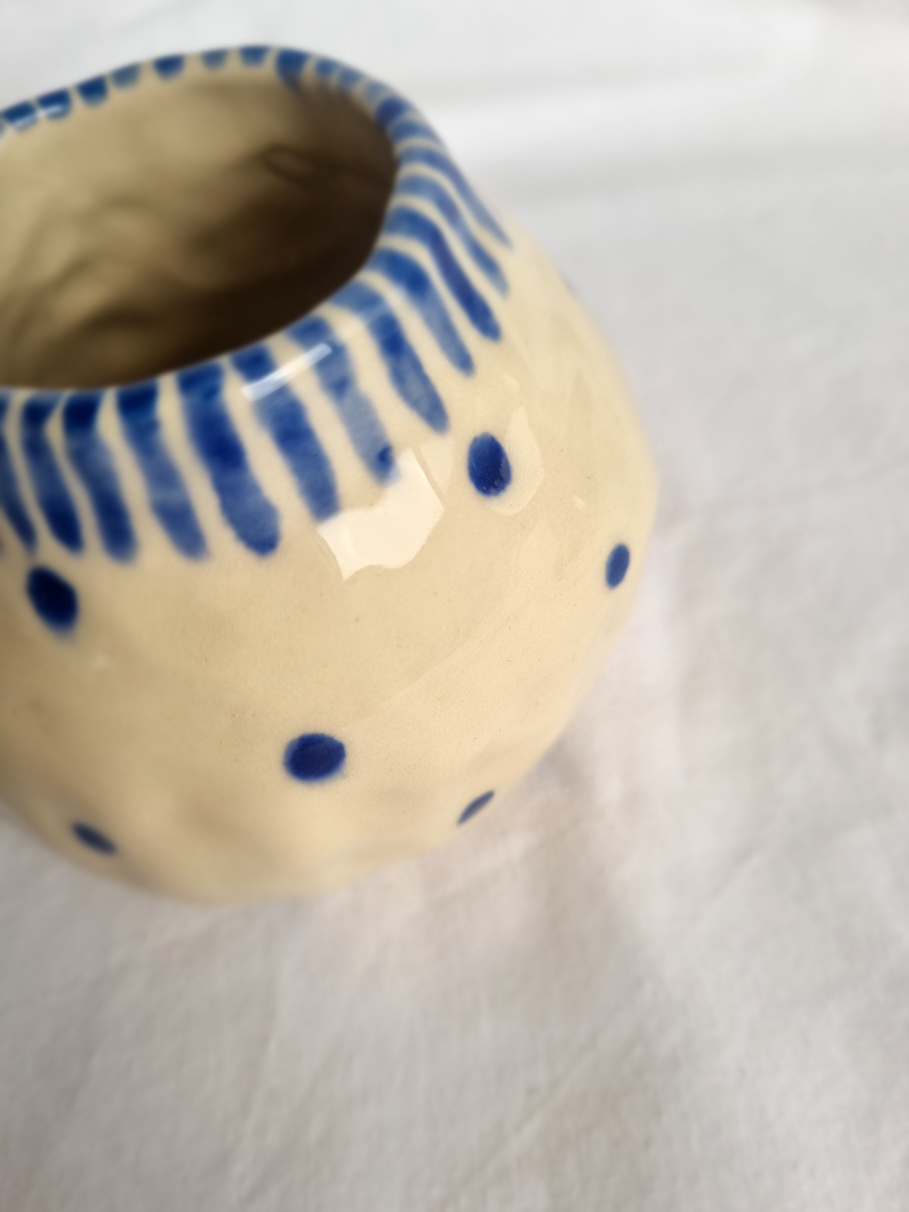 Medium bud vase