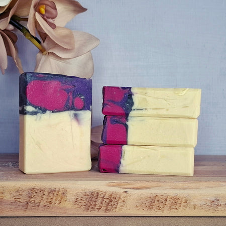 Berry Alive - Raspberry vanilla handmade soap