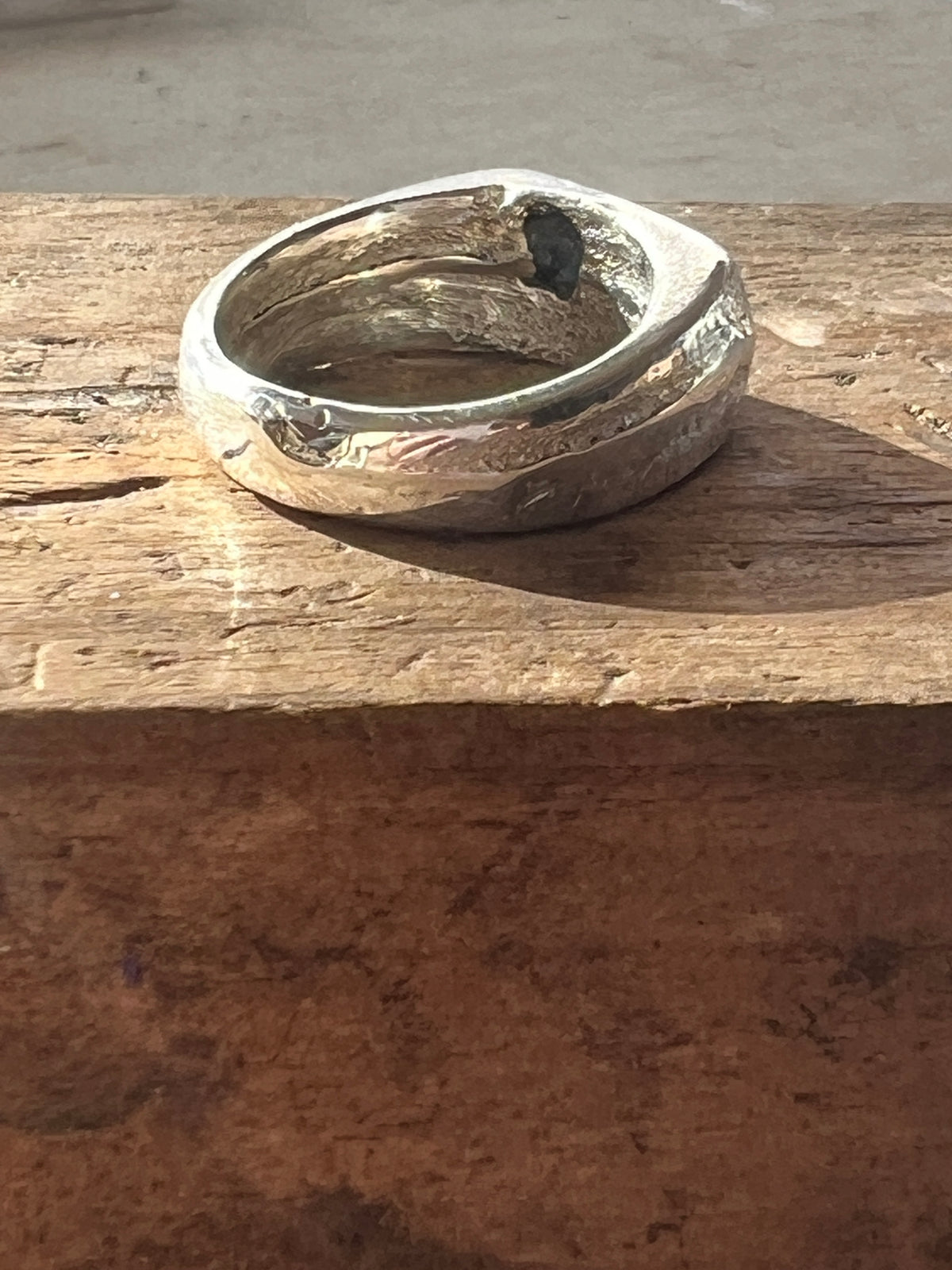 “Mount Wellington” Signet Ring & Sapphire
