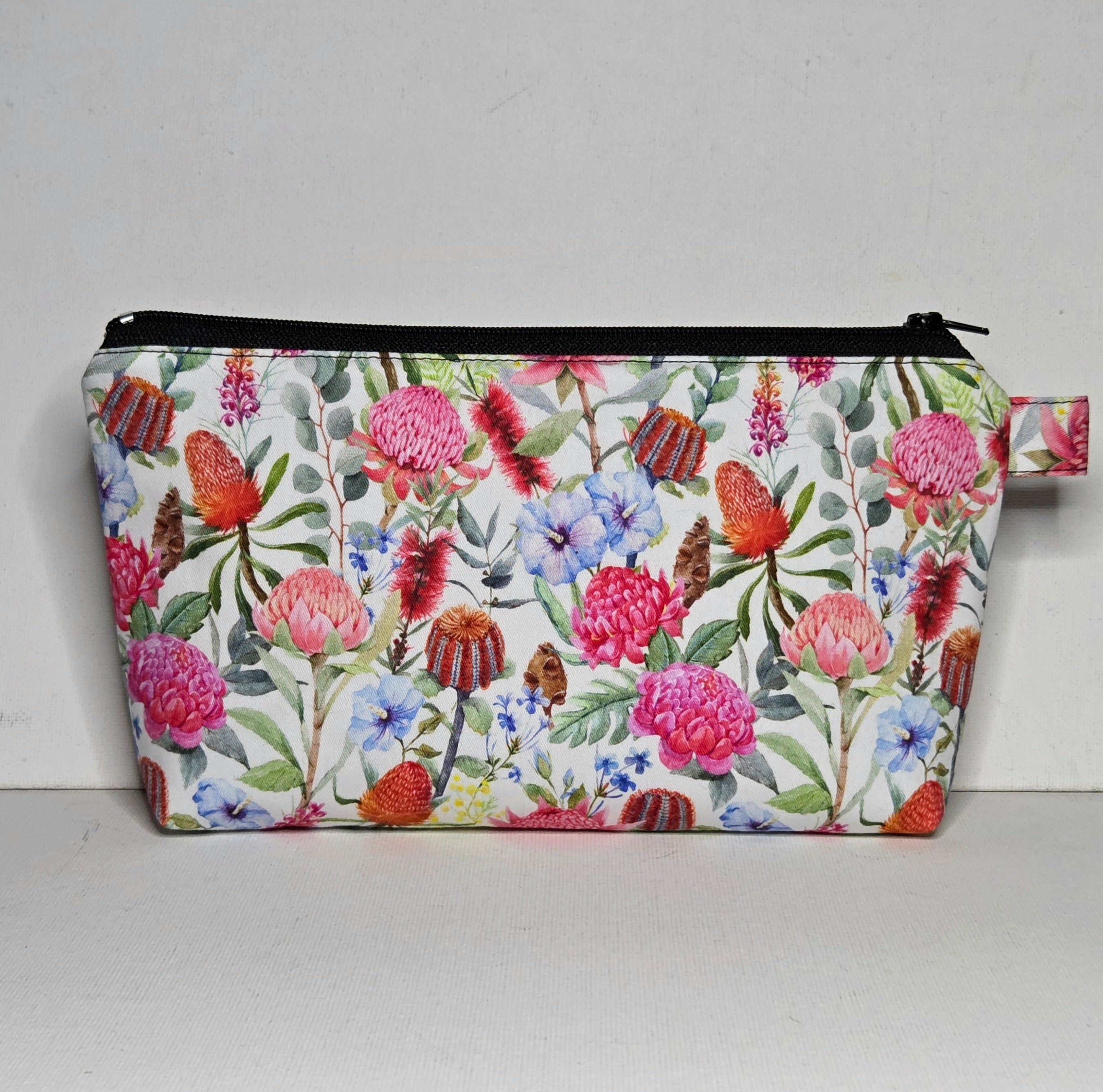 Zippered Pouch in Wildflower Fabric, size Large