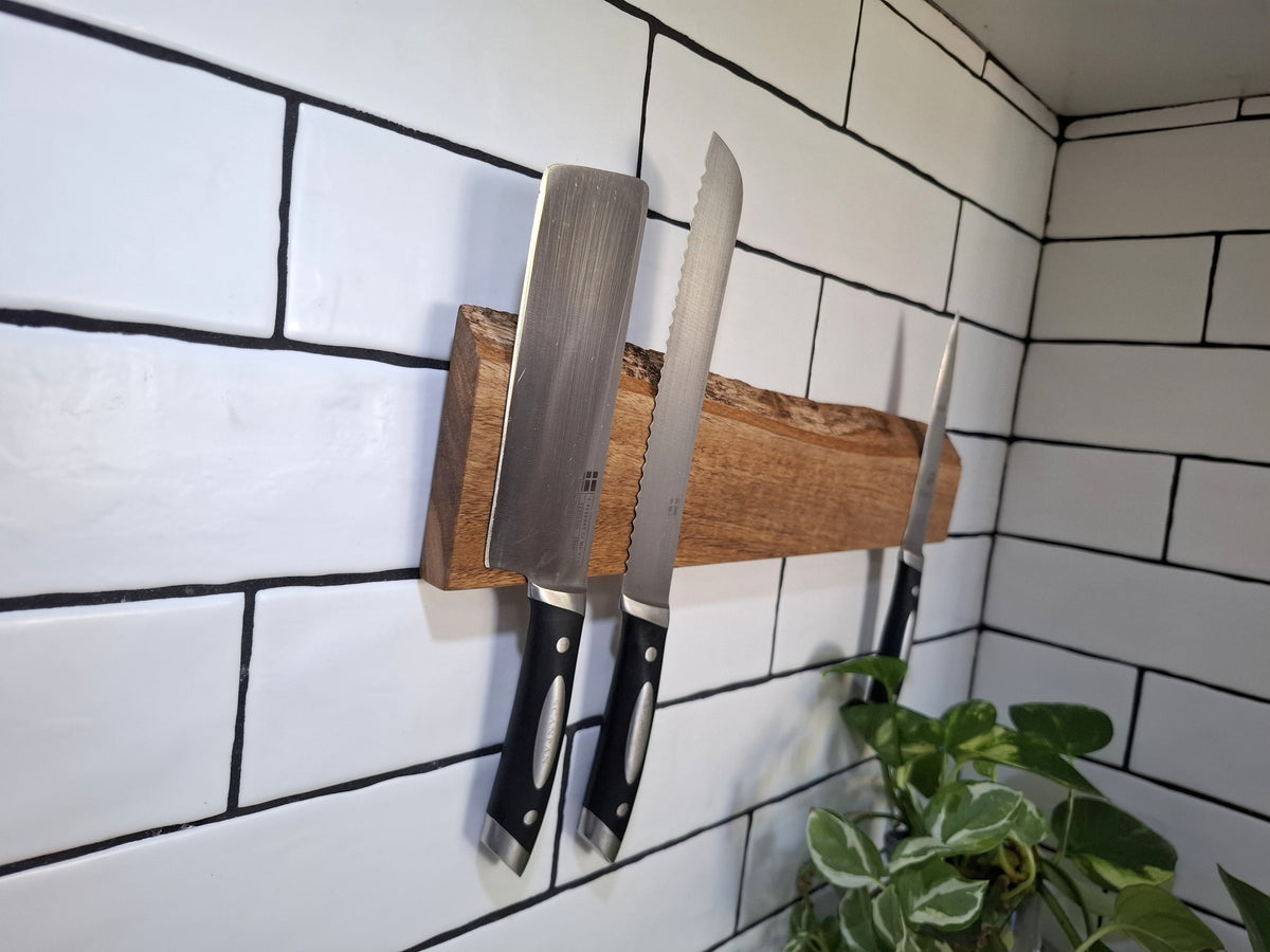 Handmade Wooden Magnetic Knife Holder: Wall-Mounted Kitchen Rack