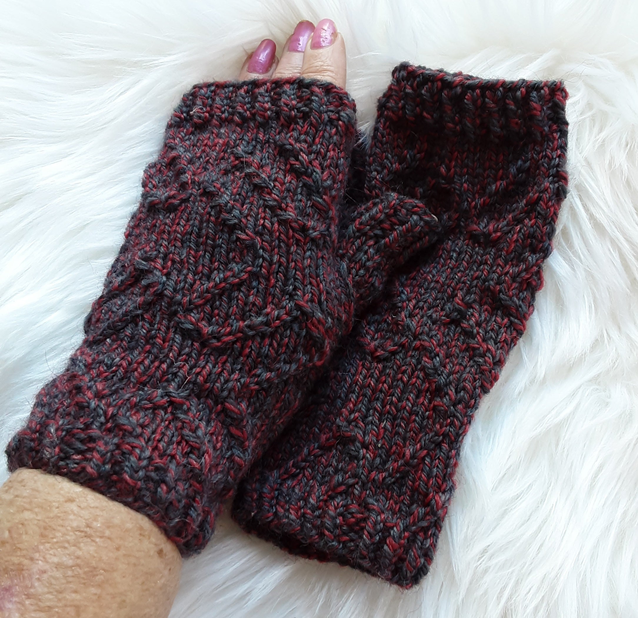 Handknitted fingerless mittens/gloves