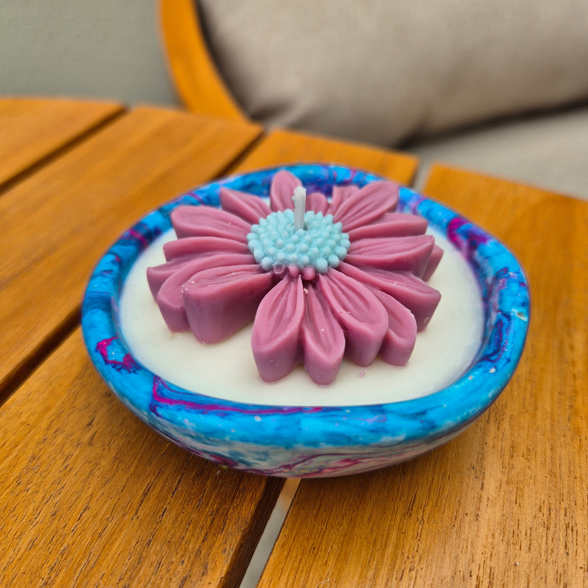 Scented organic shaped concrete bowl candle with black raspberry lime