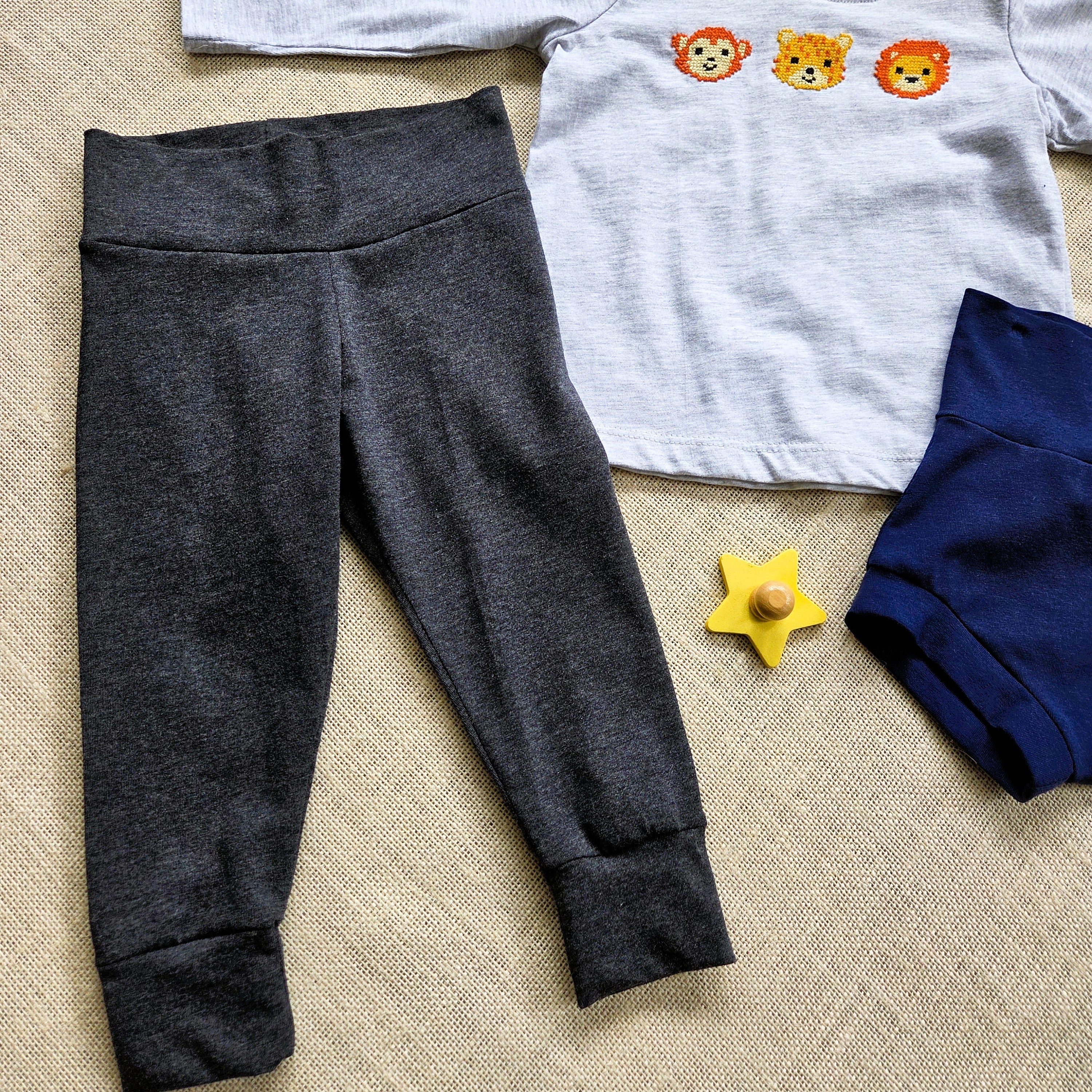"Jungle Buddies" Long Sleeve Tee, Leggings & Bummies (6-12 Mths)