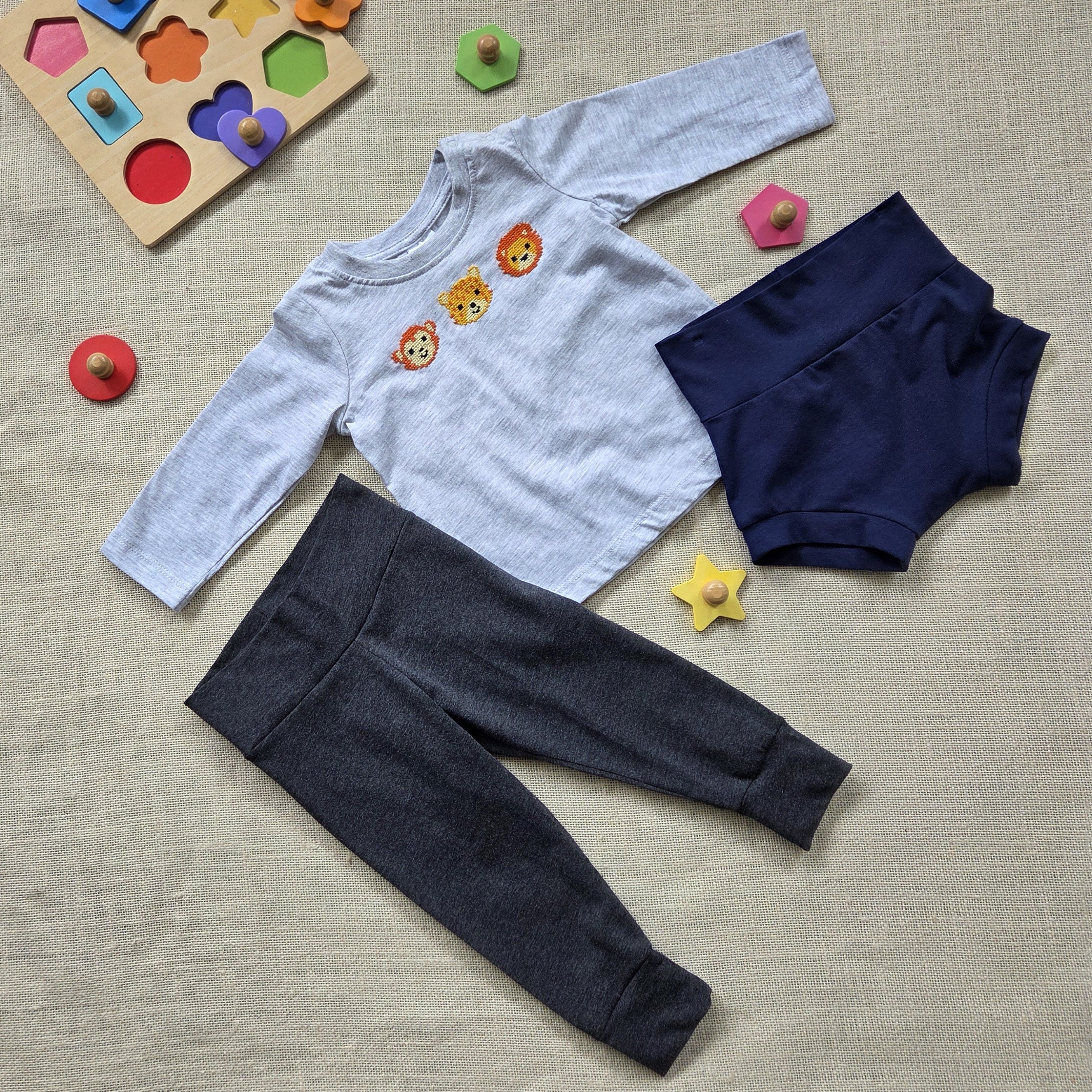 "Jungle Buddies" Long Sleeve Tee, Leggings & Bummies (6-12 Mths)