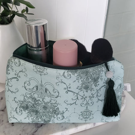 Makeup Bag - Floral Fabric Cosmetic Pouch | Still.