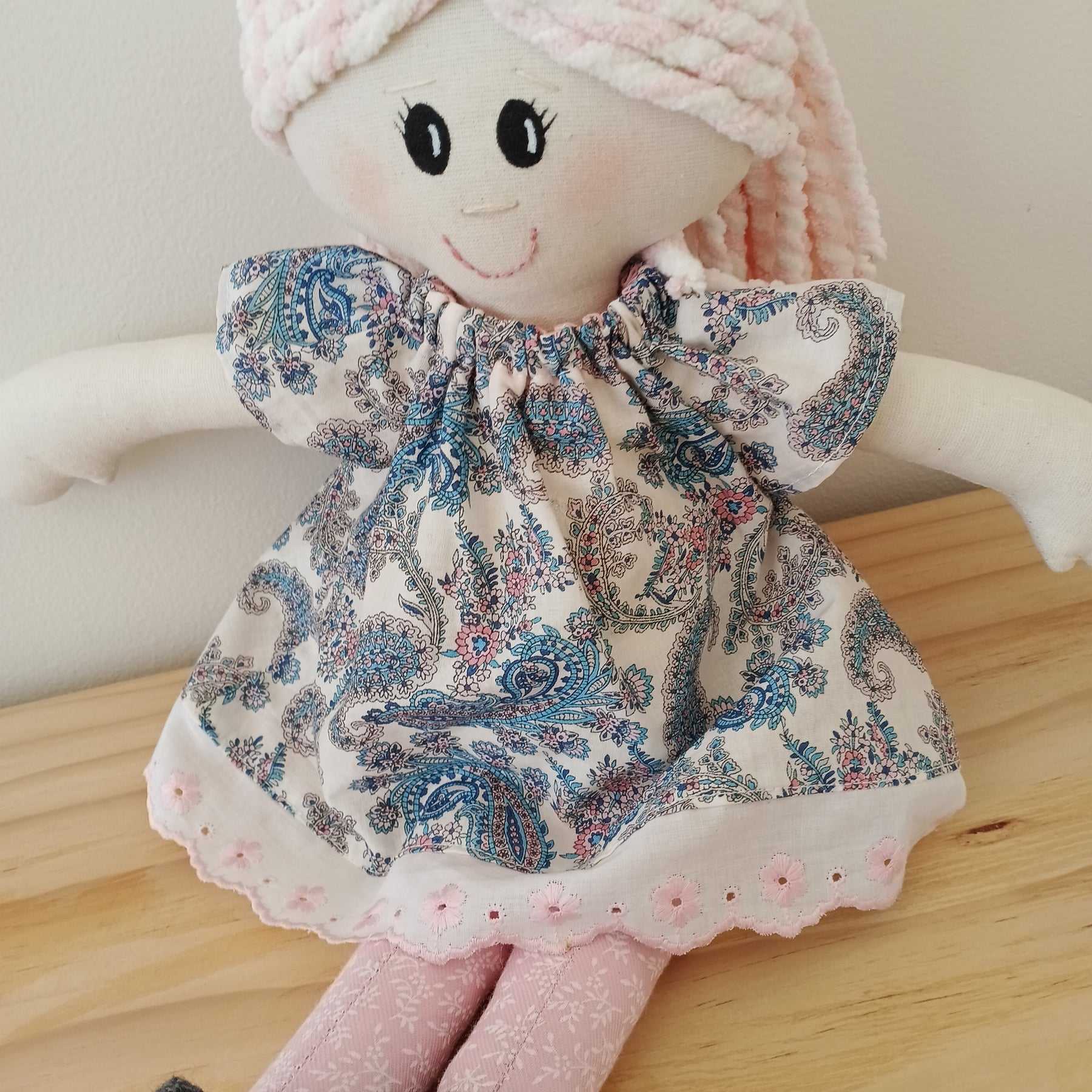 Happy Doll - Paisley