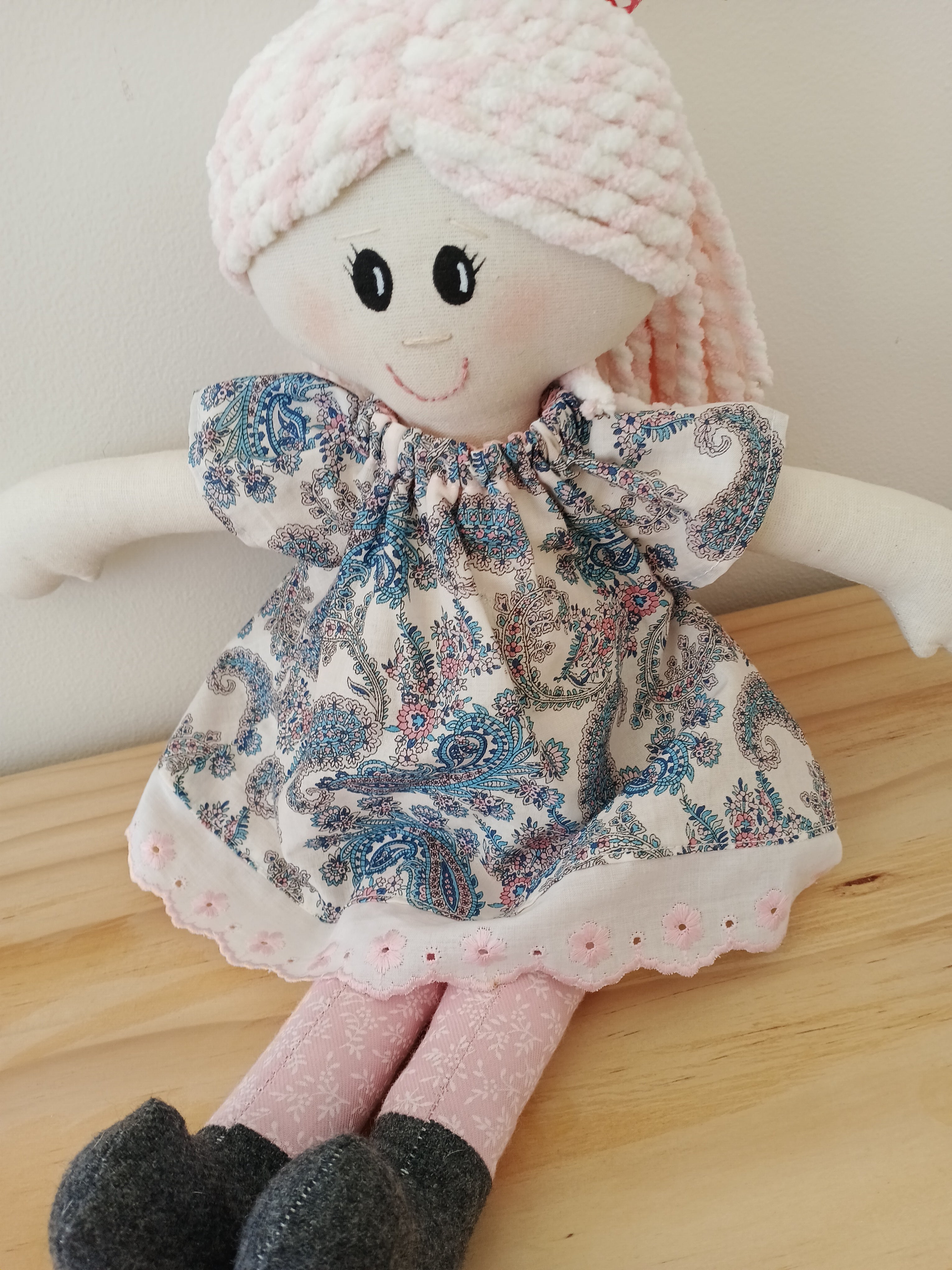 Happy Doll - Paisley