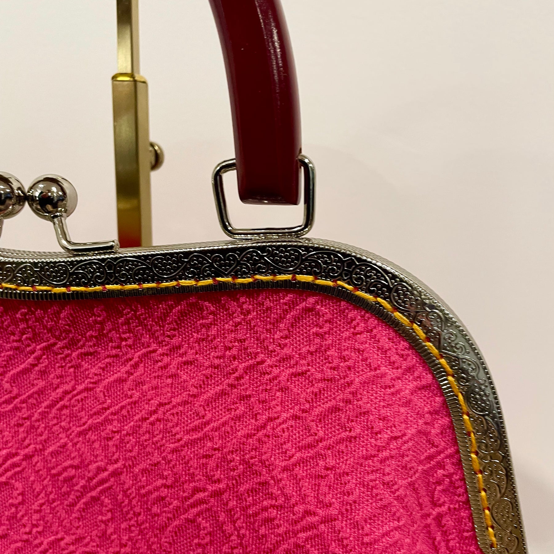 Pink Crimplene 1960s Mod Handbag