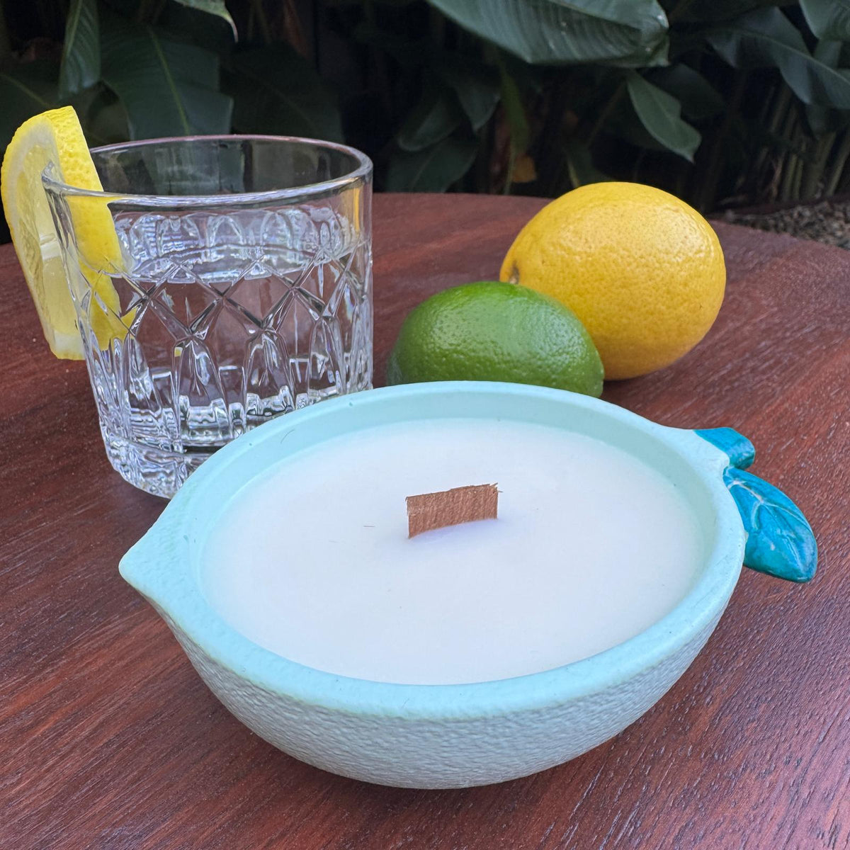 Concrete Lime bowl candle with lime fragrance