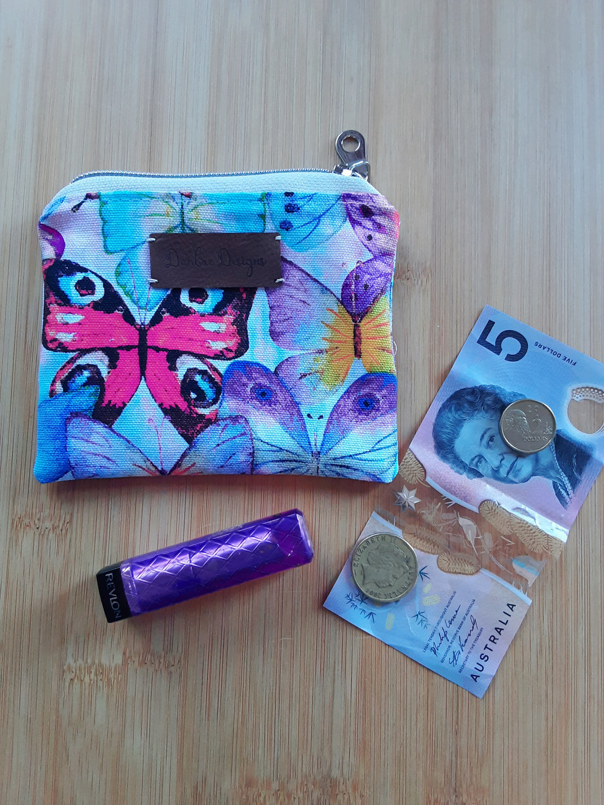 Handmade fabric coin purse, small zippered pouch for earbuds