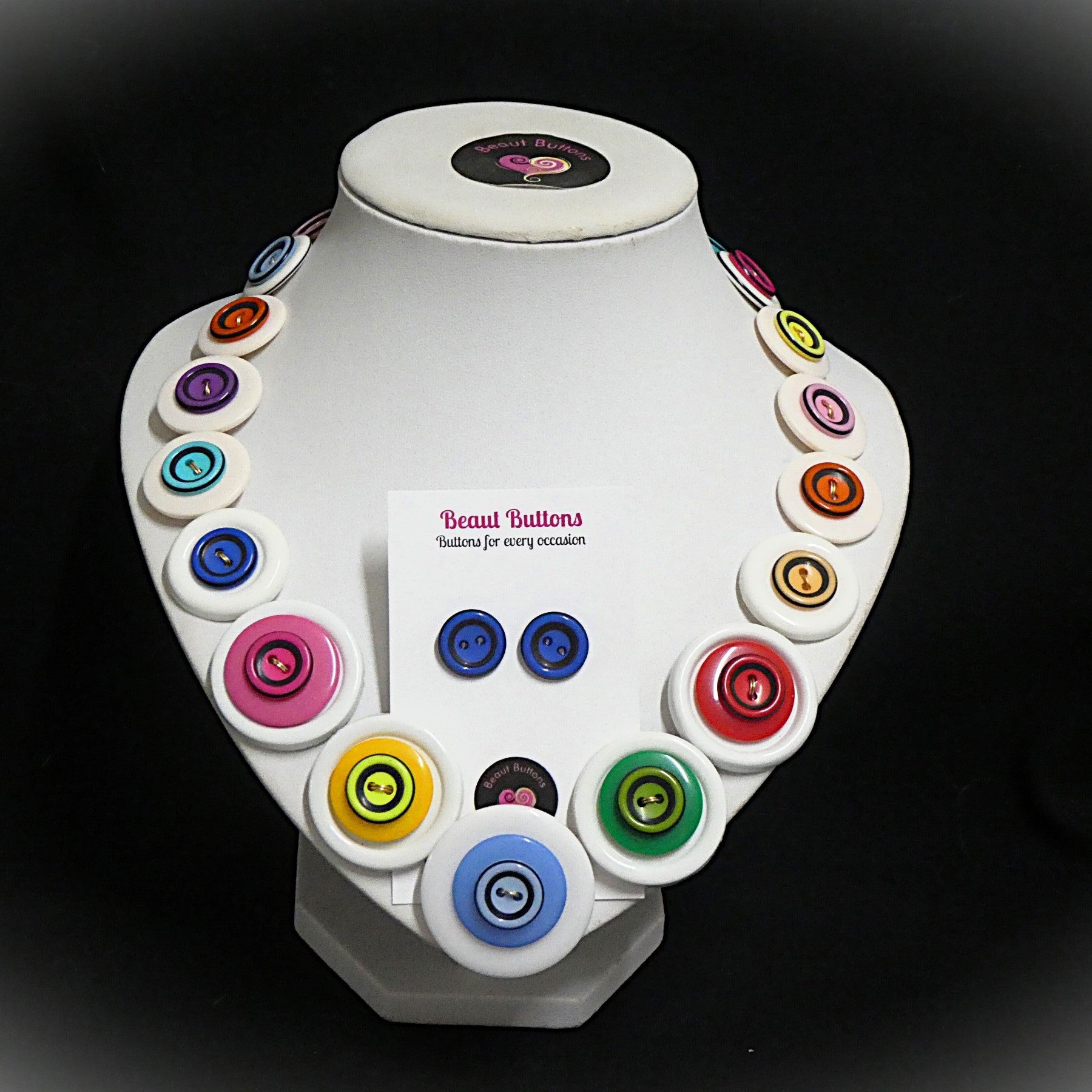 Button necklace and earrings - My Paintbox