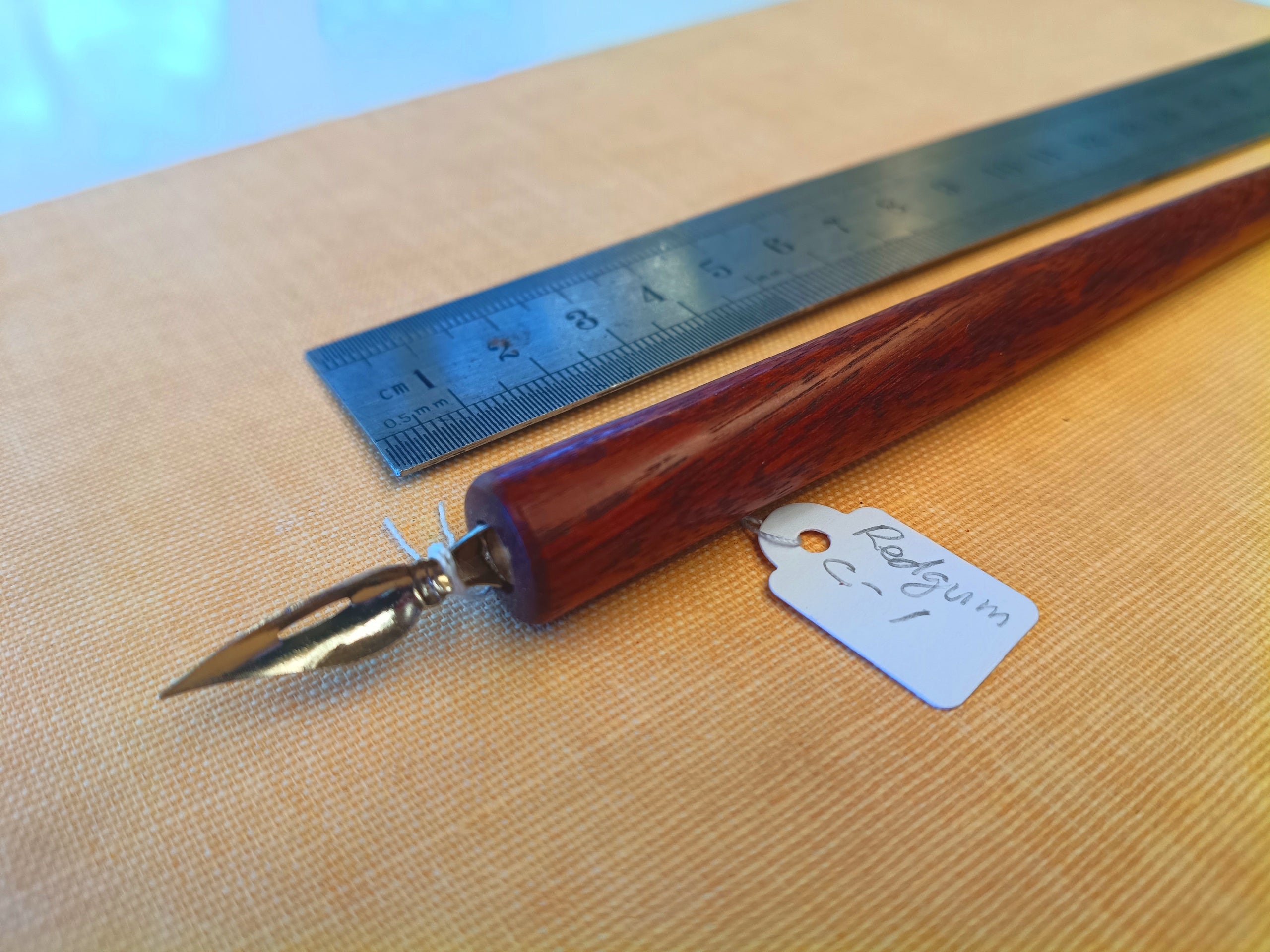 RC1-Traditional Dip Pen in NSW Redgum
