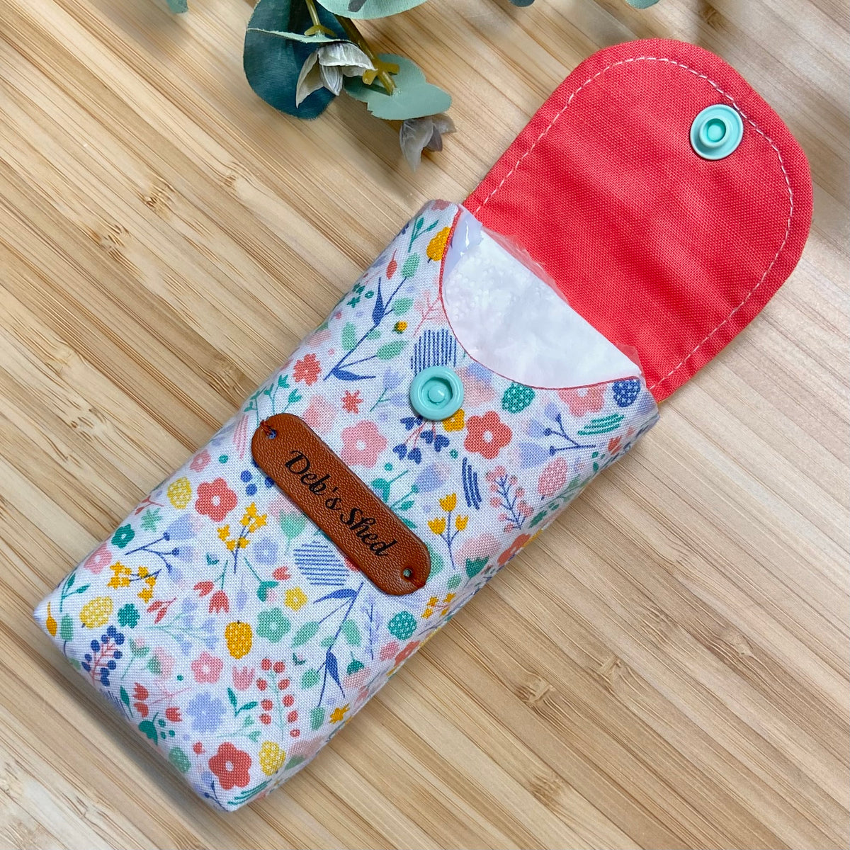 Tissue Wallet Ruler Floral Tissue Wallet