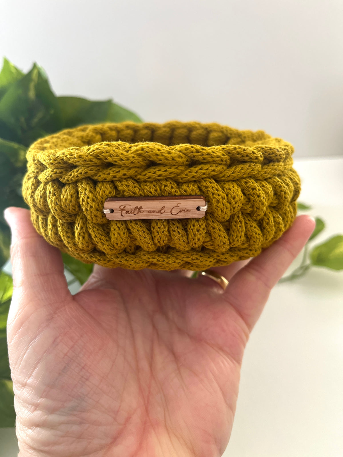 Mini crochet basket - colour Spicy Yellow