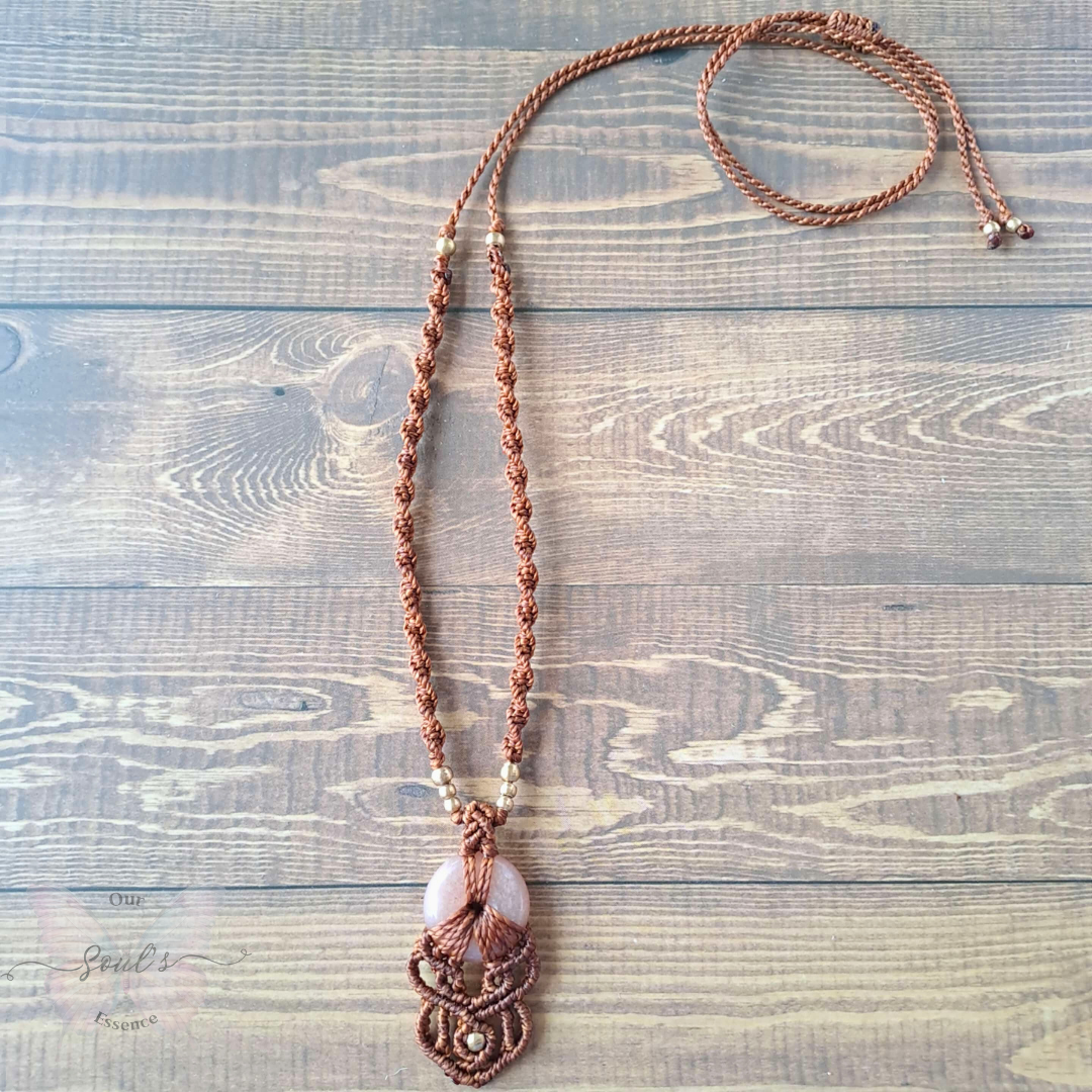 Peach Moonstone Micromacrame Necklace