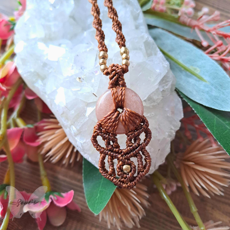 Peach Moonstone Micromacrame Necklace